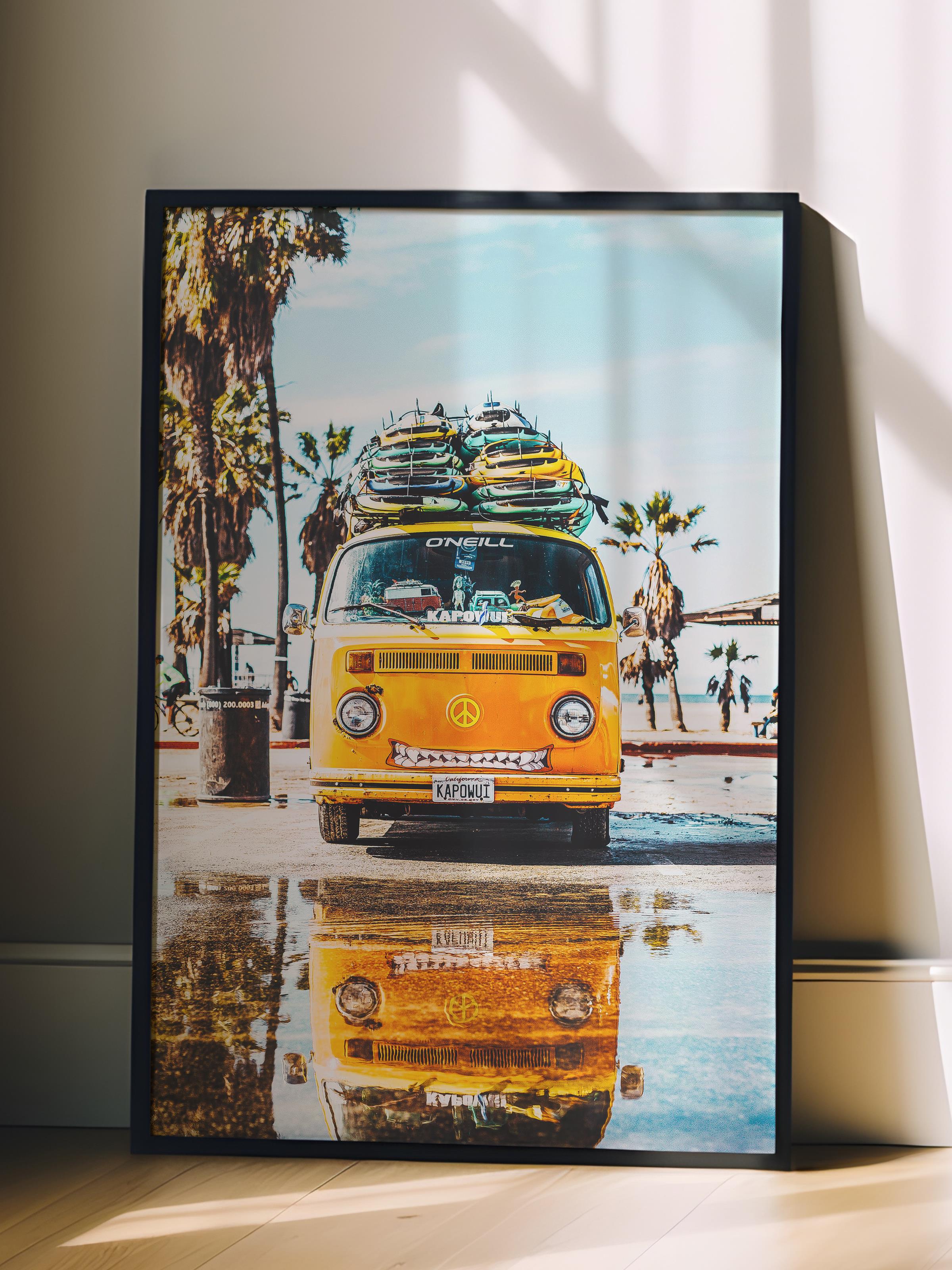 Çerçevesiz Poster, Yaz Temalı Tablo NO:129, Sarı Minibüs Fotoğrafı, Sarı Poster, Dikey