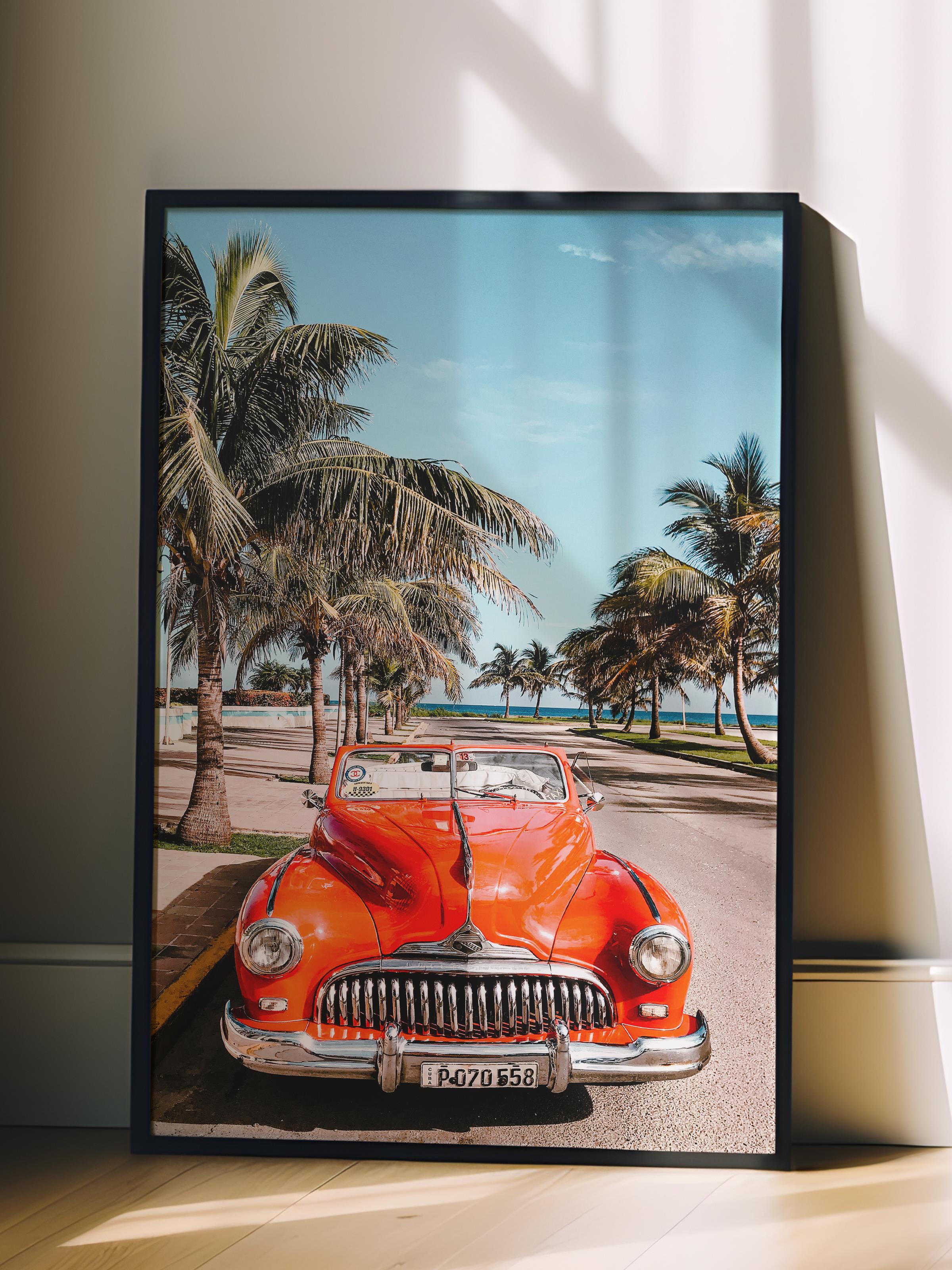 Çerçevesiz Poster, Yaz Temalı Tablo NO:137, Klasik Kırmızı Araba Fotoğrafı, Kırmızı Poster, Dikey