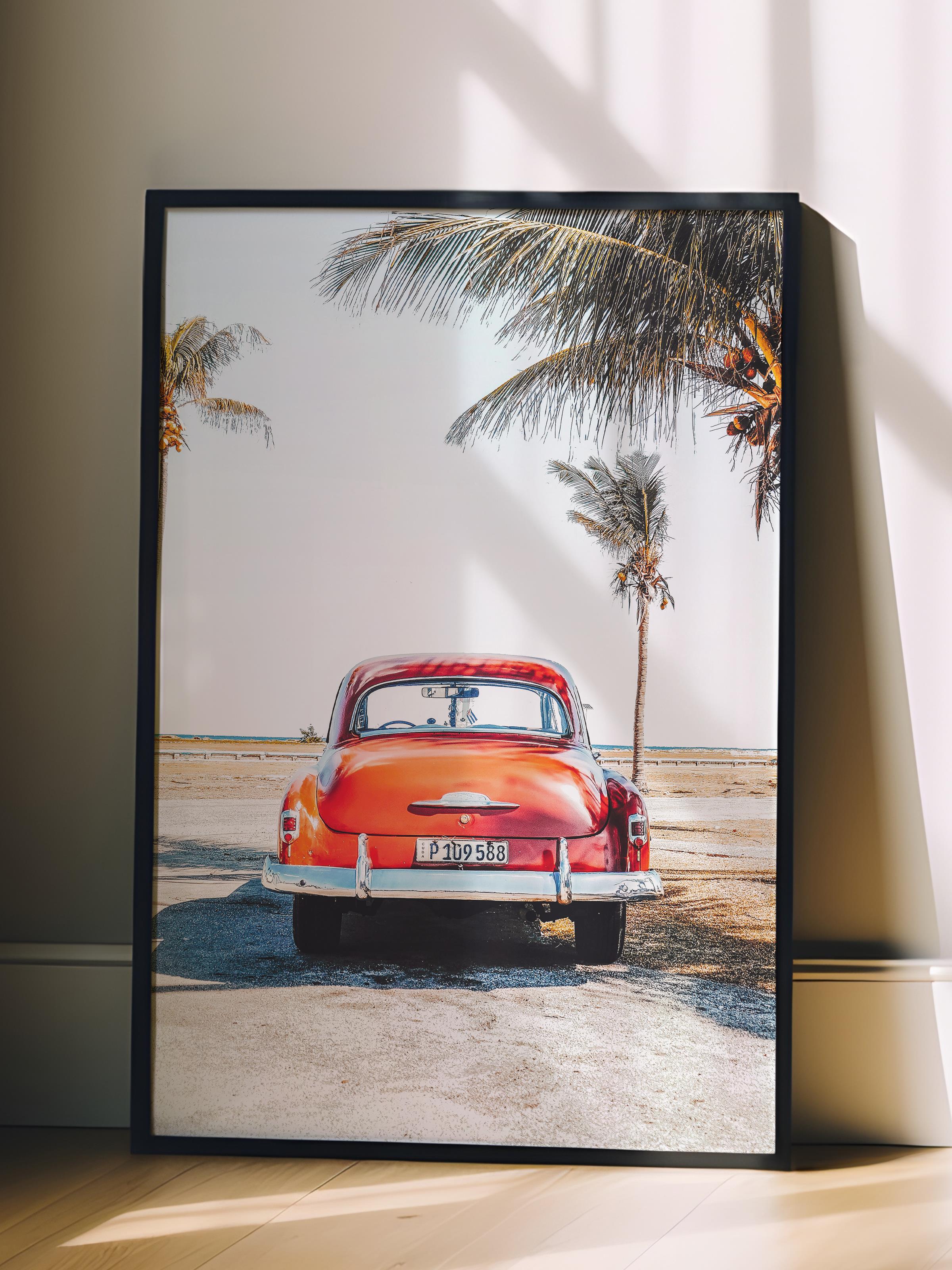 Çerçevesiz Poster, Yaz Temalı Tablo NO:138, Klasik Kırmızı Araba Fotoğrafı, Kırmızı Poster, Dikey