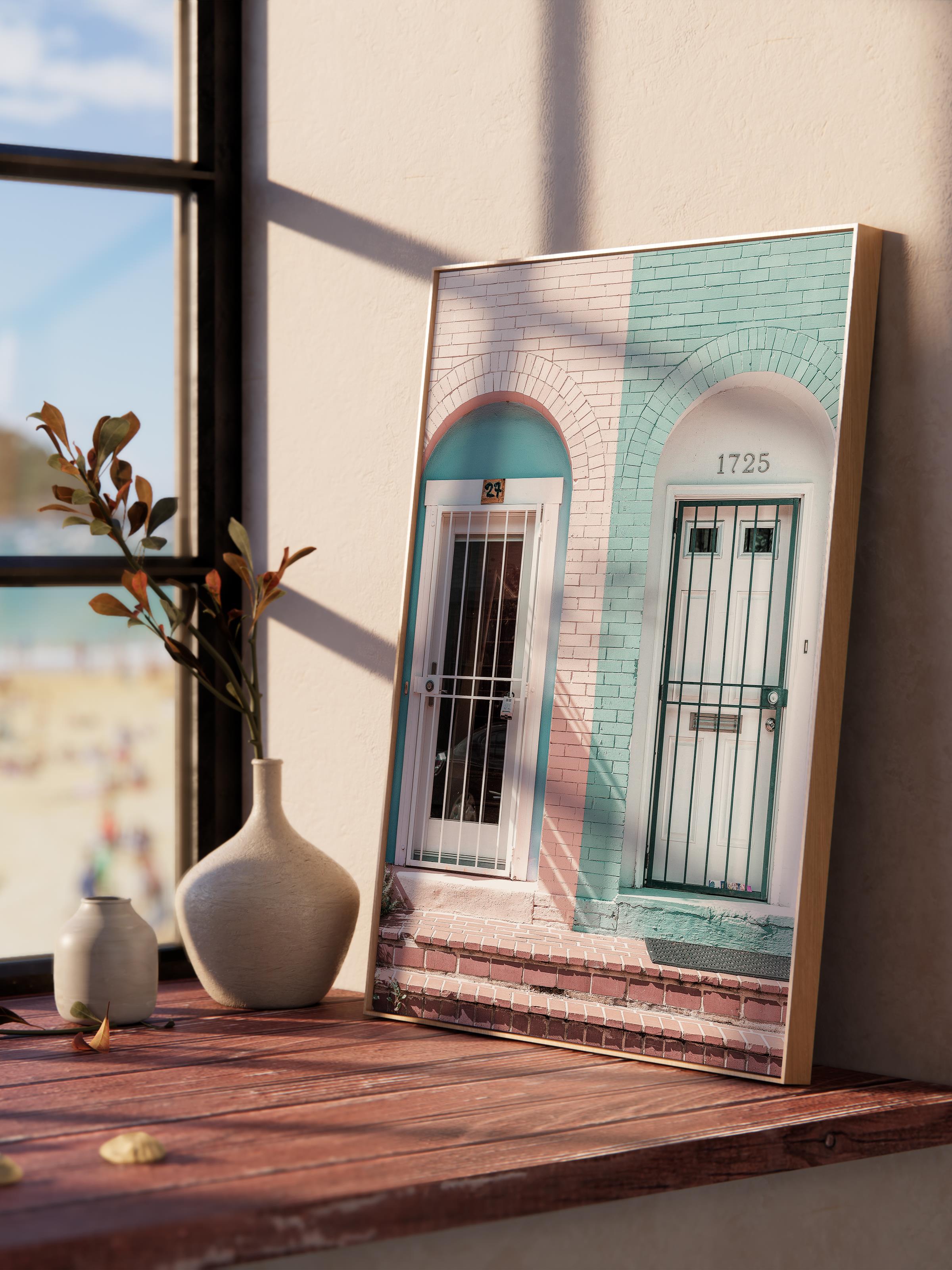 Çerçevesiz Poster, Yaz Temalı Tablo NO:141, Pastel Renkli Ev Fotoğrafı, Pembe Poster, Dikey