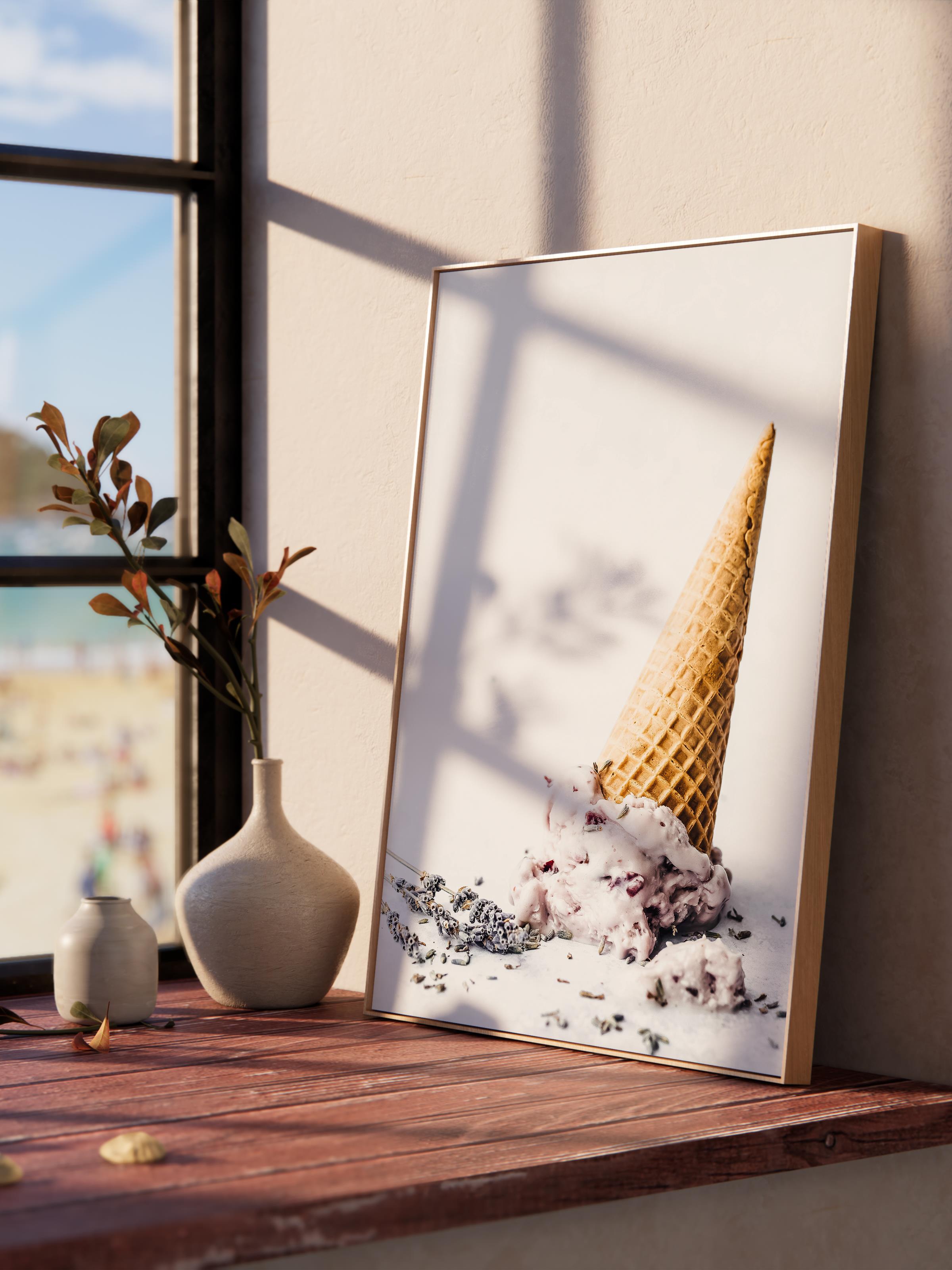 Çerçevesiz Poster, Yaz Temalı Tablo NO:146, Dondurma Külahı Fotoğrafı, Beyaz Poster, Dikey