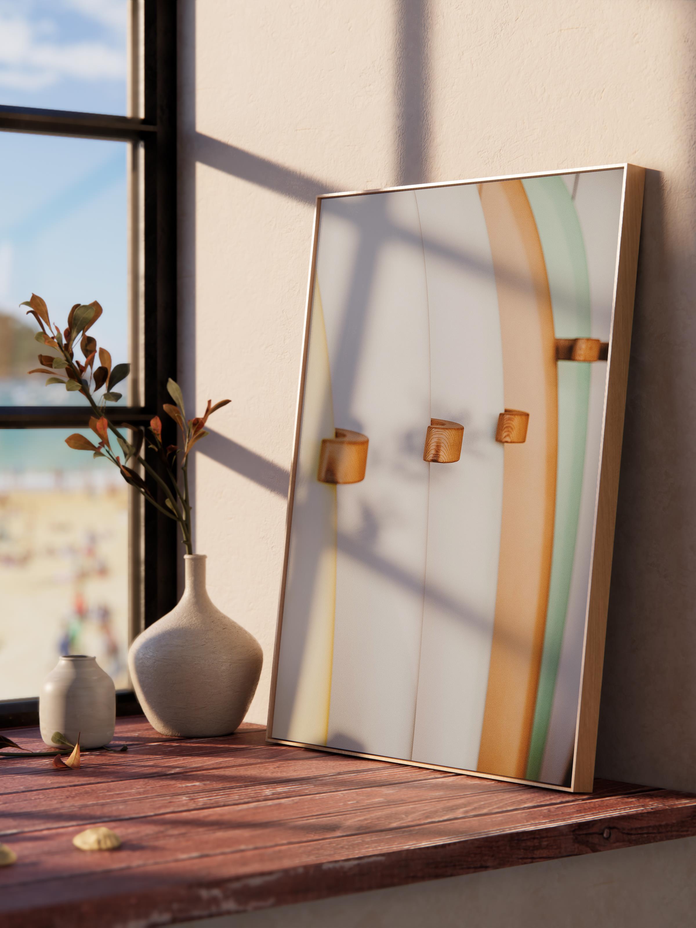 Çerçevesiz Poster, Yaz Temalı Tablo NO:148, Beyaz Duvar ve Sörf Tahtaları Fotoğrafı, Beyaz, Dikey