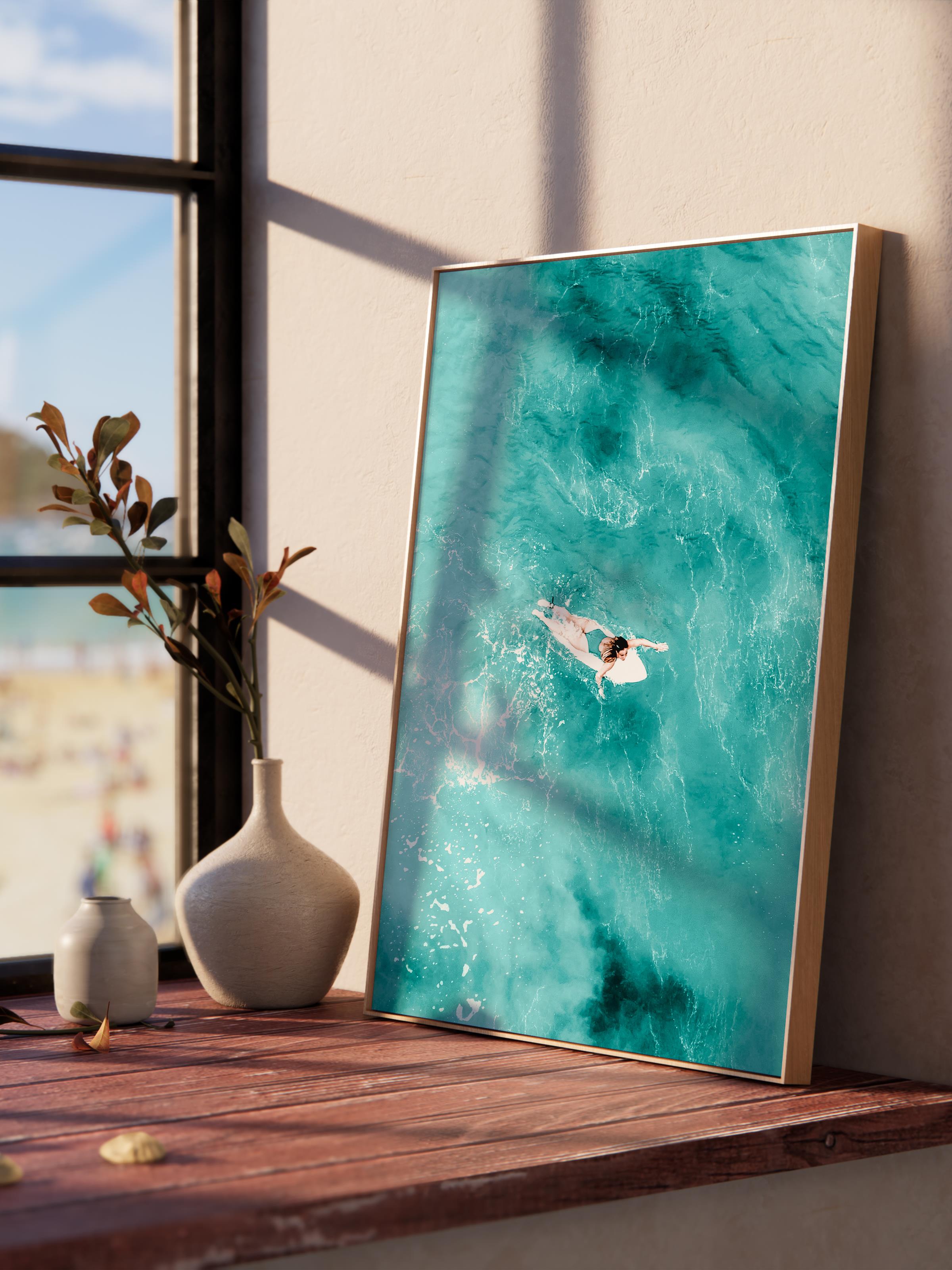 Çerçevesiz Poster, Yaz Temalı Tablo NO:182, Deniz Üzerinde Yüzen Fotoğrafı, Mavi Poster, Dikey