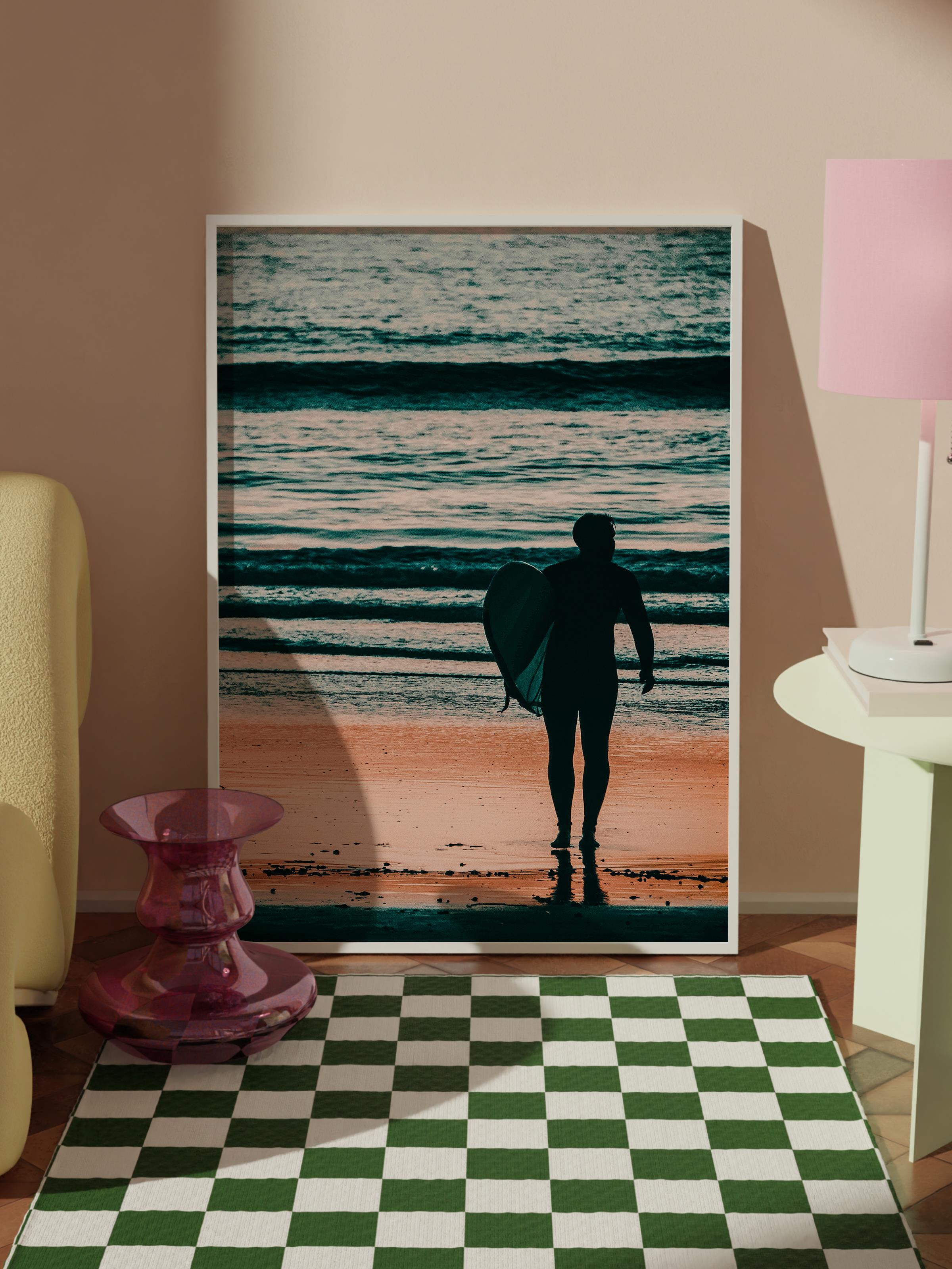 Çerçevesiz Poster, Yaz Temalı Tablo NO:192, Gün Batımında Sörfçü Fotoğrafı, Siyah Poster, Dikey