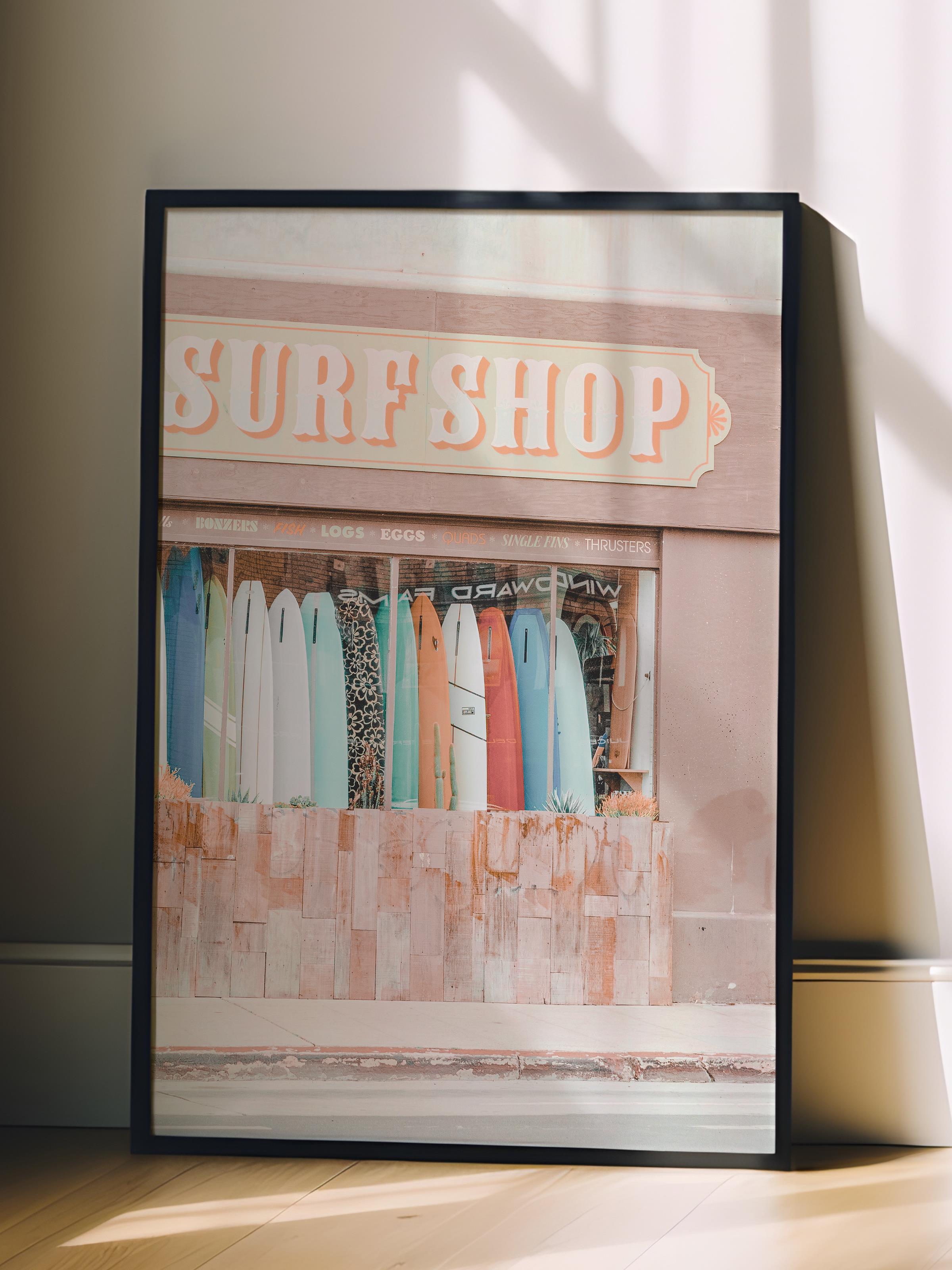 Çerçevesiz Poster, Yaz Temalı Tablo NO:227, Surf Shop Tabelası Fotoğrafı, Bej Poster, Dikey