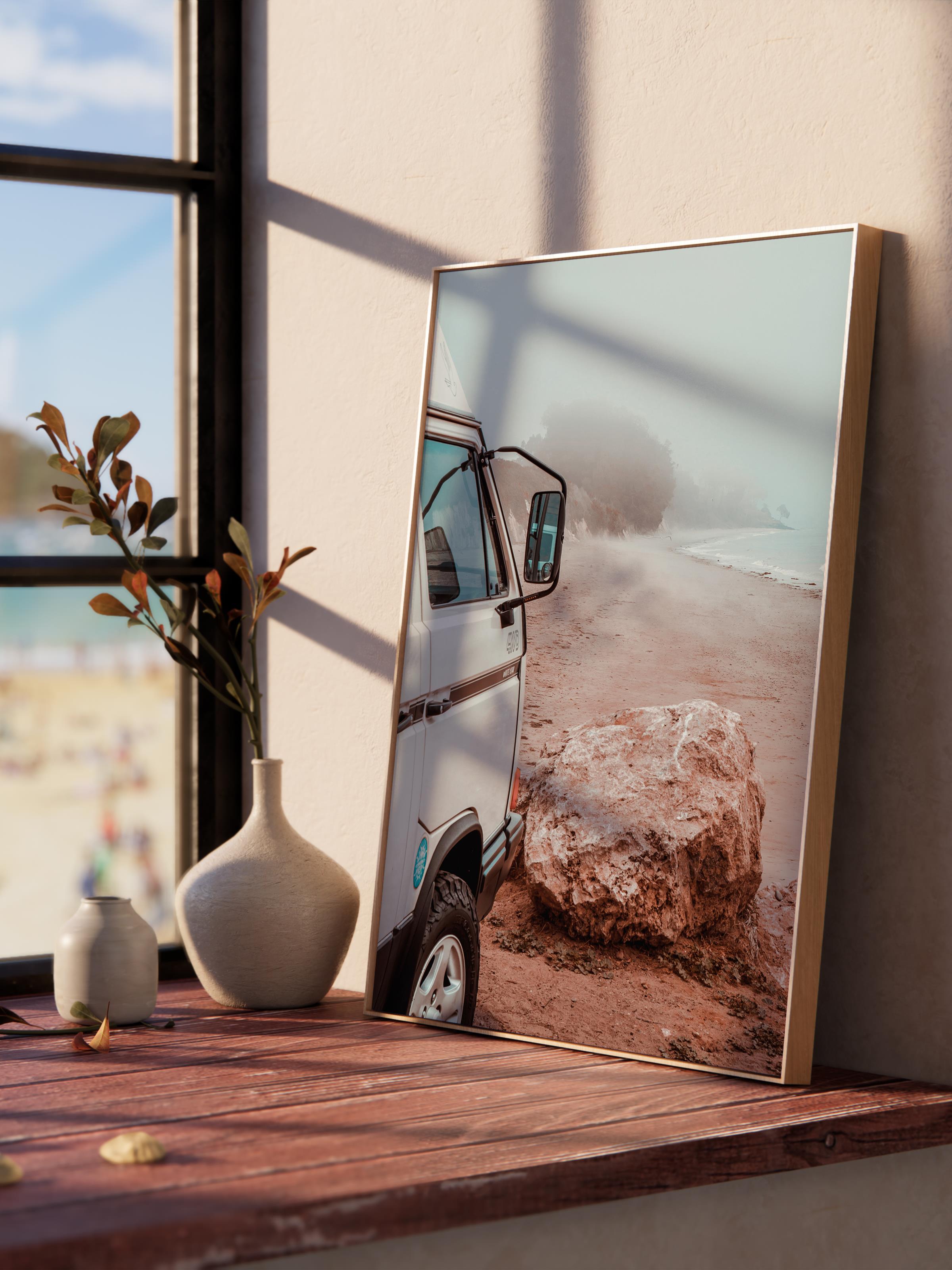 Çerçevesiz Poster, Yaz Temalı Tablo NO:246, Kayalık ve Karavan Fotoğrafı, Beyaz Poster, Dikey