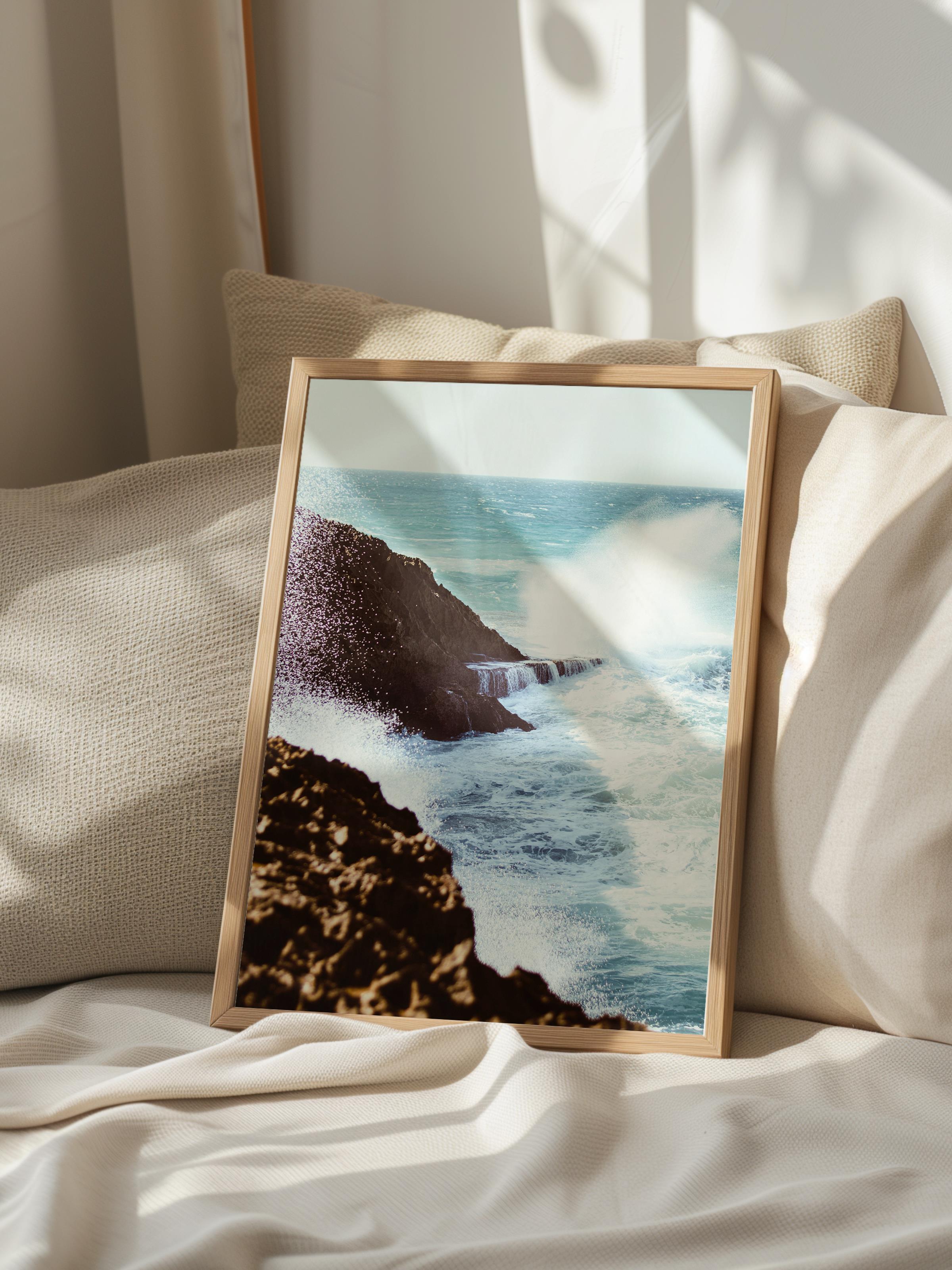 Çerçevesiz Poster, Yaz Temalı Tablo NO:253, Büyük Dalga ve Kayalıklar Fotoğrafı, Beyaz Poster, Dikey