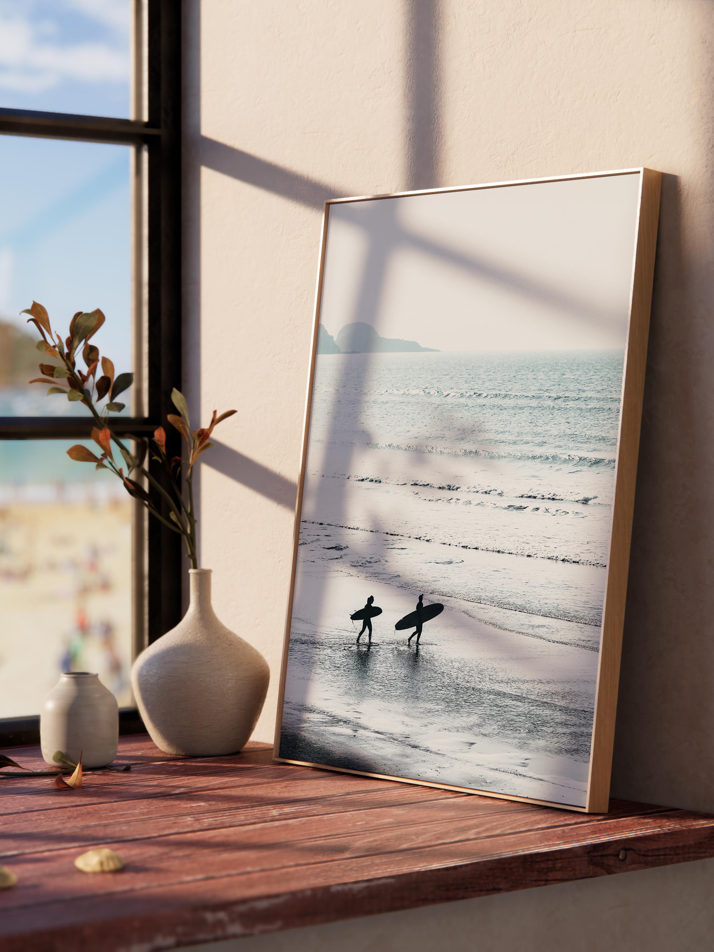 Çerçevesiz Poster, Yaz Temalı Tablo NO:254, Sörfçüler ve Sahil Fotoğrafı, Beyaz Poster, Dikey
