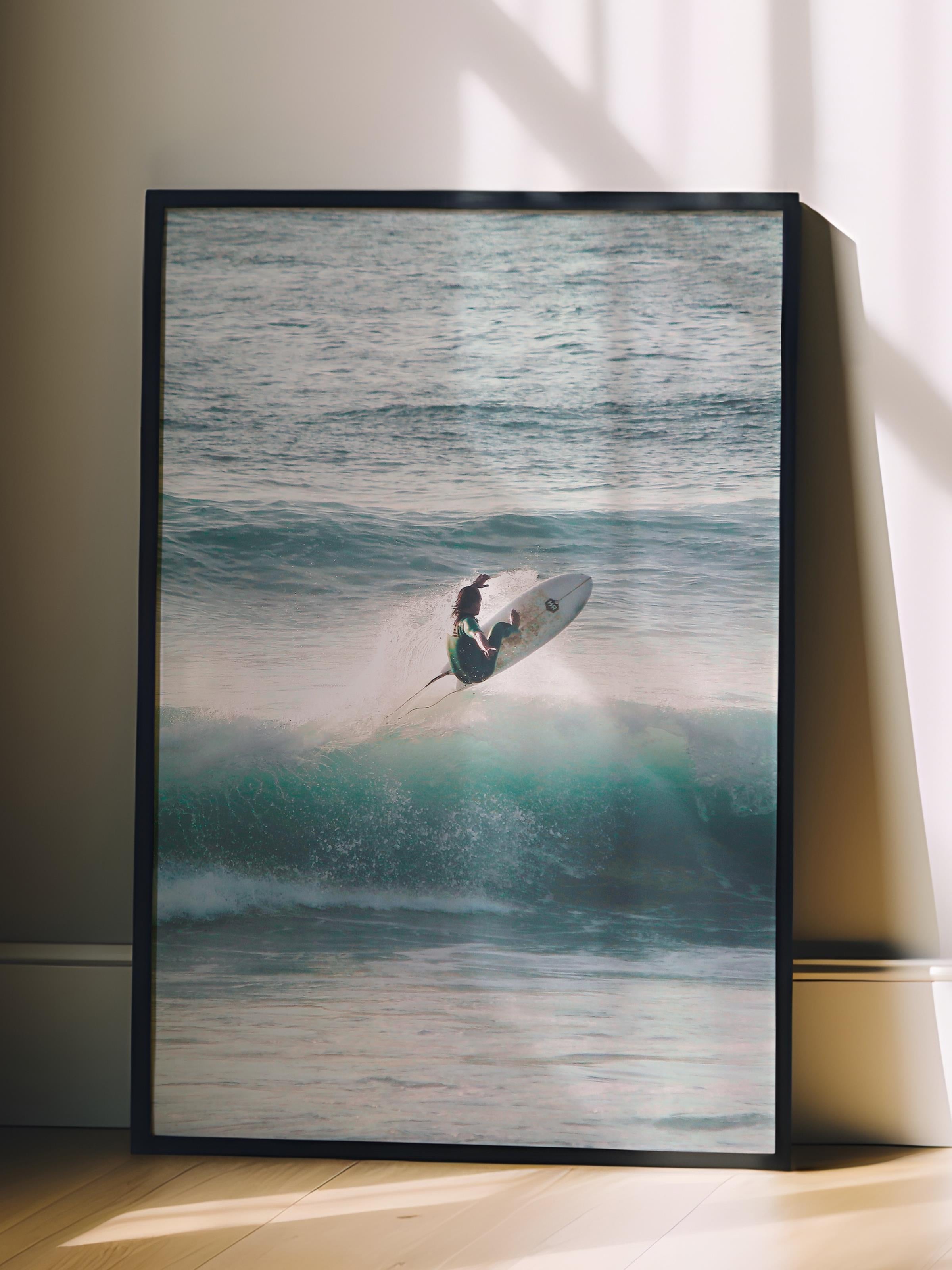 Çerçevesiz Poster, Yaz Temalı Tablo NO:45, Sörfçü Fotoğrafı, Gri Poster, Dikey
