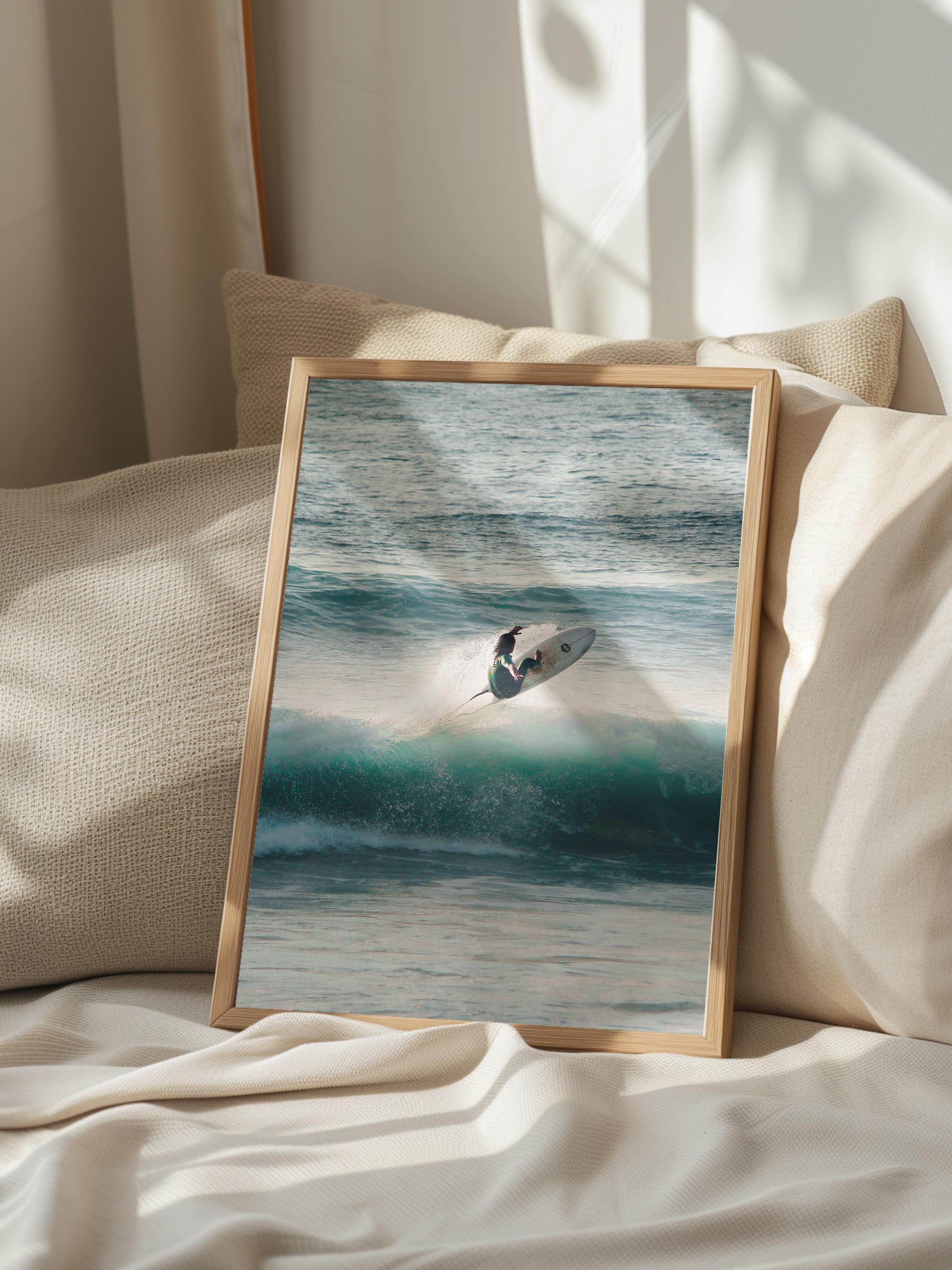 Çerçevesiz Poster, Yaz Temalı Tablo NO:45, Sörfçü Fotoğrafı, Gri Poster, Dikey