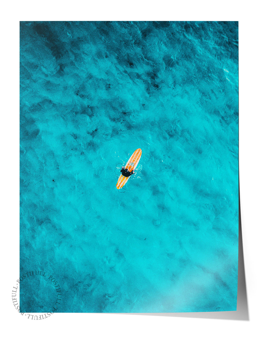 Turkuaz Deniz ve Sörf Tahtası Fotoğraf Çerçevesiz Poster