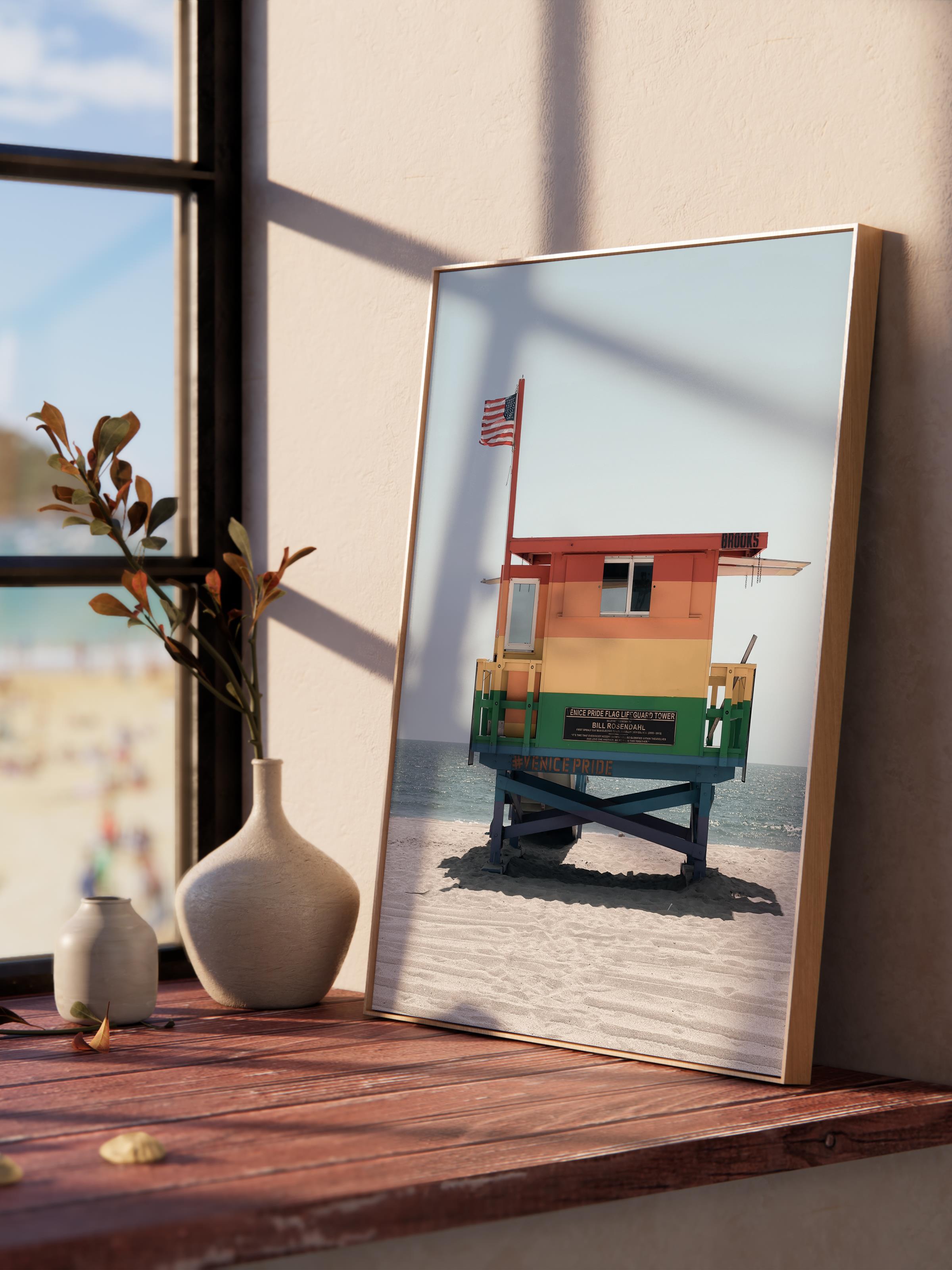 Çerçevesiz Poster, Yaz Temalı Tablo NO:90, Kırmızı Bayraklı Kule Fotoğrafı, Beyaz Poster, Dikey