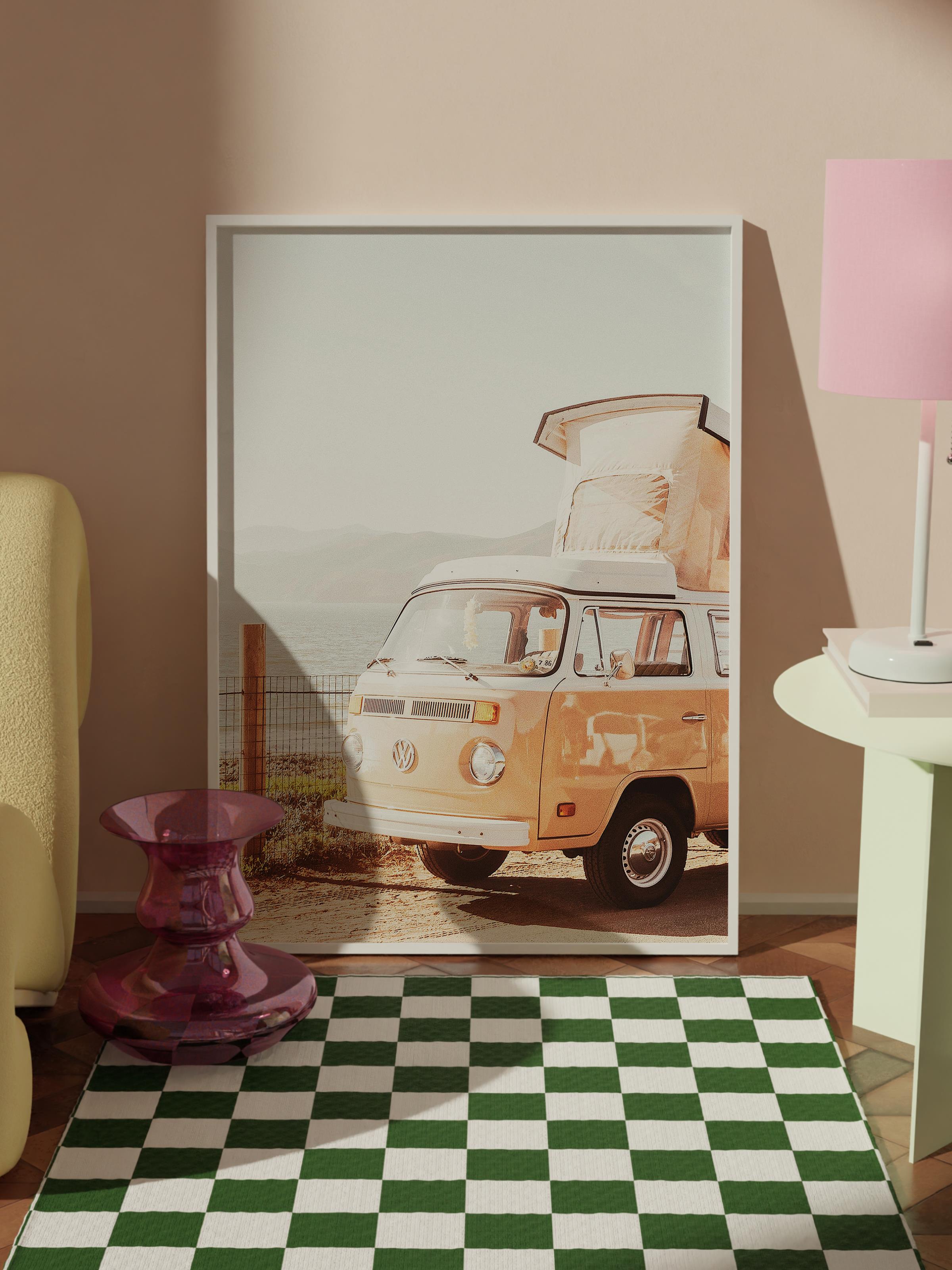 Çerçevesiz Poster, Yaz Temalı Tablo NO:95, Sarı Volkswagen Minibüs Fotoğrafı, Sarı Poster, Dikey