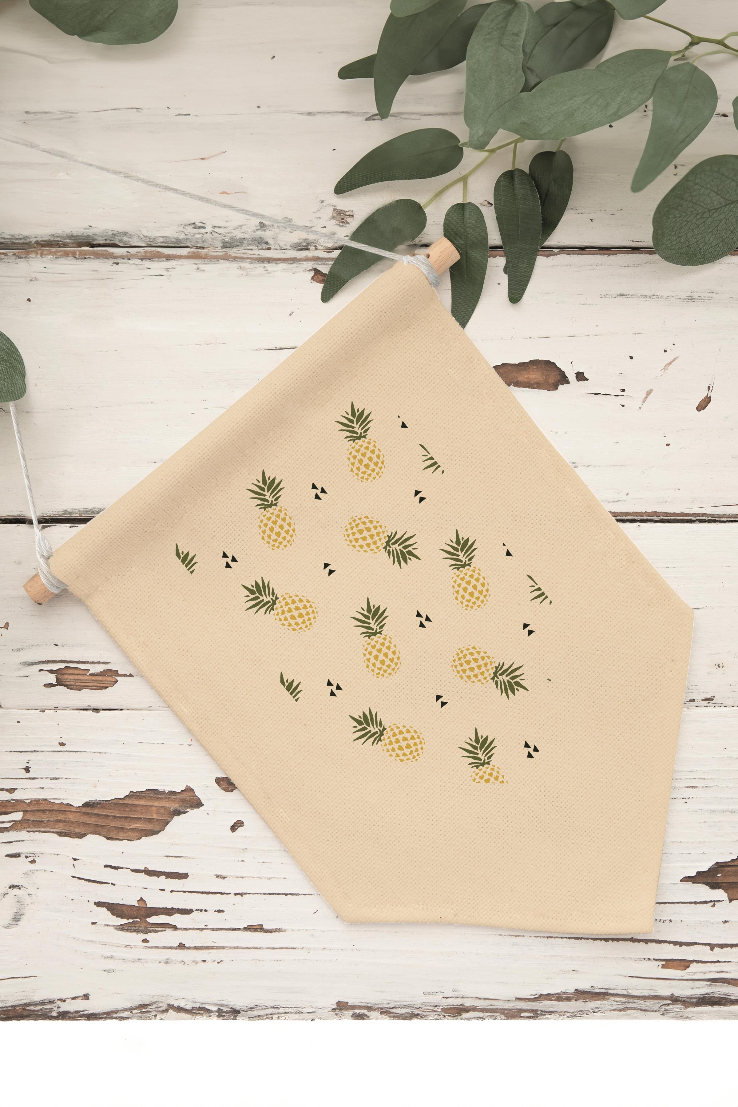 Çocuk Odası Dekor, Duvar Süsü, Ahşap Bebek Odası Dekor, Canvas Flama, Ananas Deseni - Sarı Yeşil