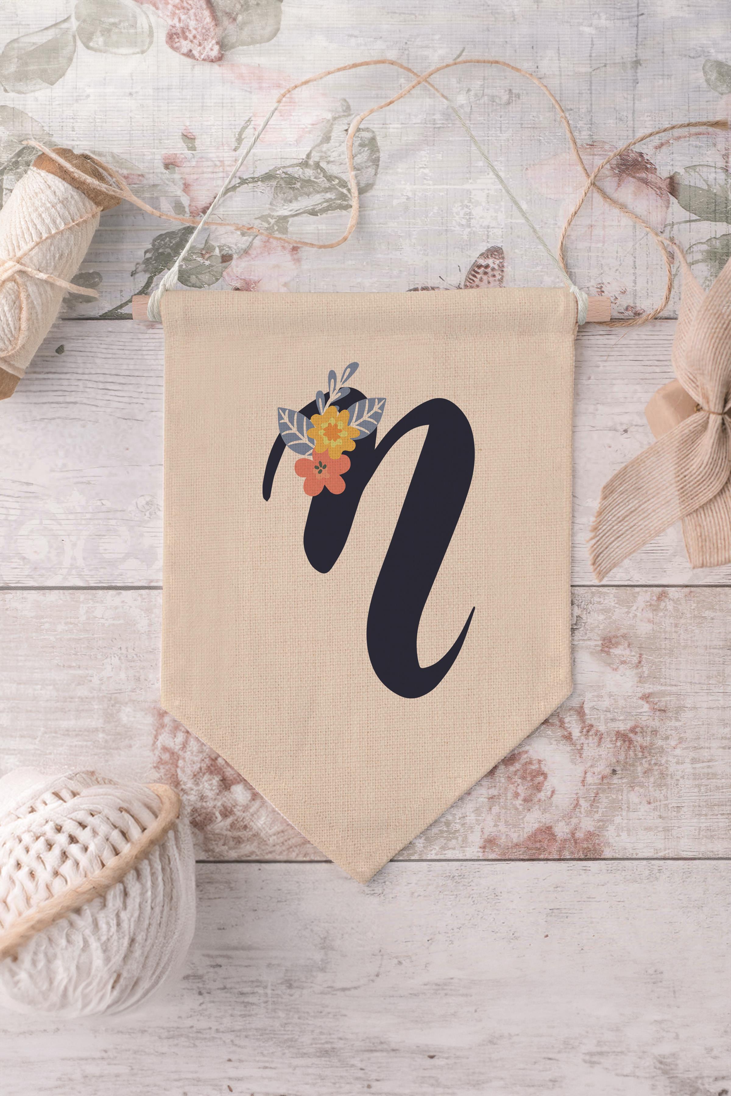Çocuk Odası Dekor, Duvar Süsü, Ahşap Bebek Odası Dekor, Canvas Flama, Lacivert Çiçekli N Harfi