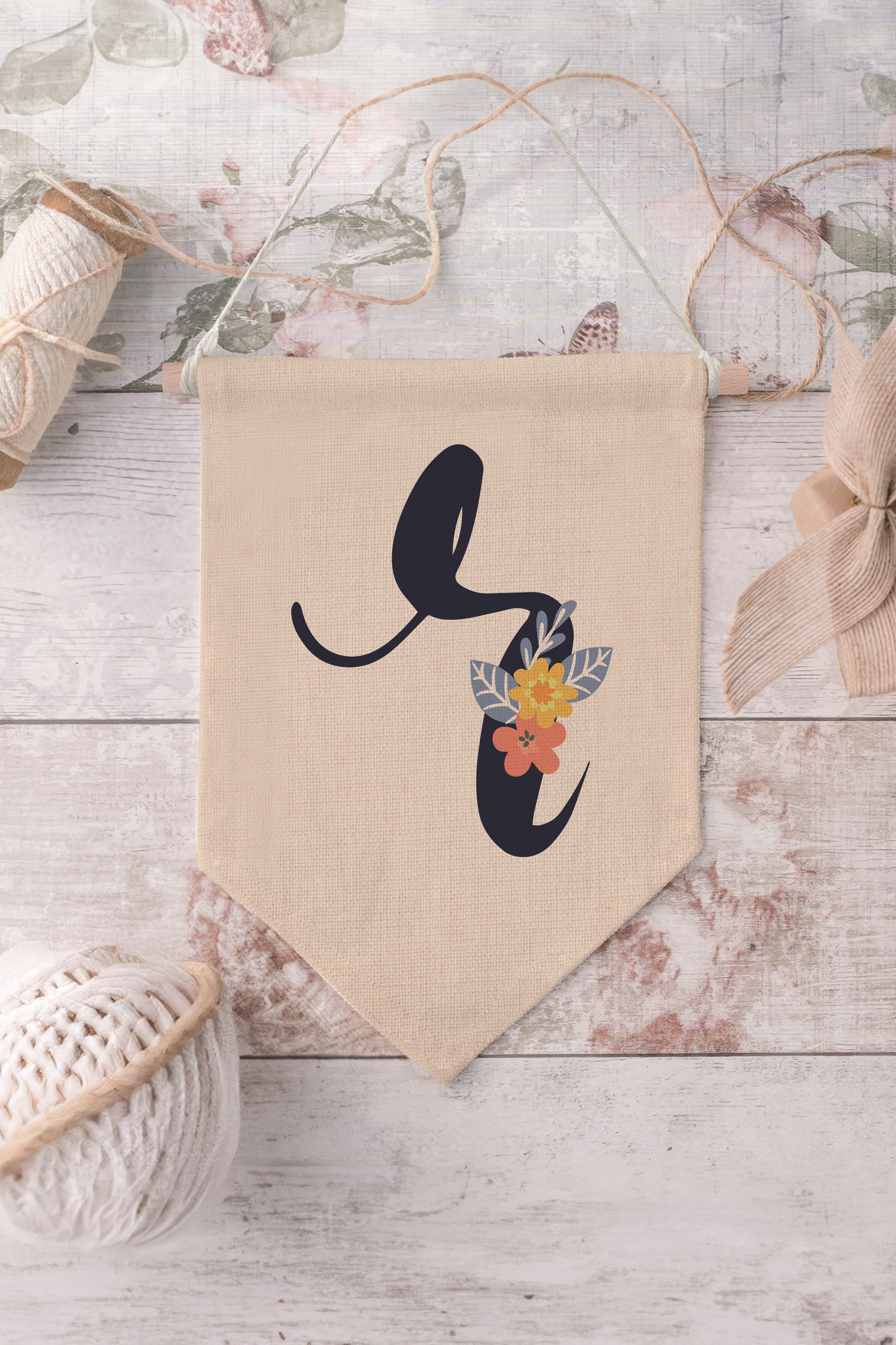 Çocuk Odası Dekor, Duvar Süsü, Ahşap Bebek Odası Dekor, Canvas Flama, Lacivert Çiçekli R Harfi