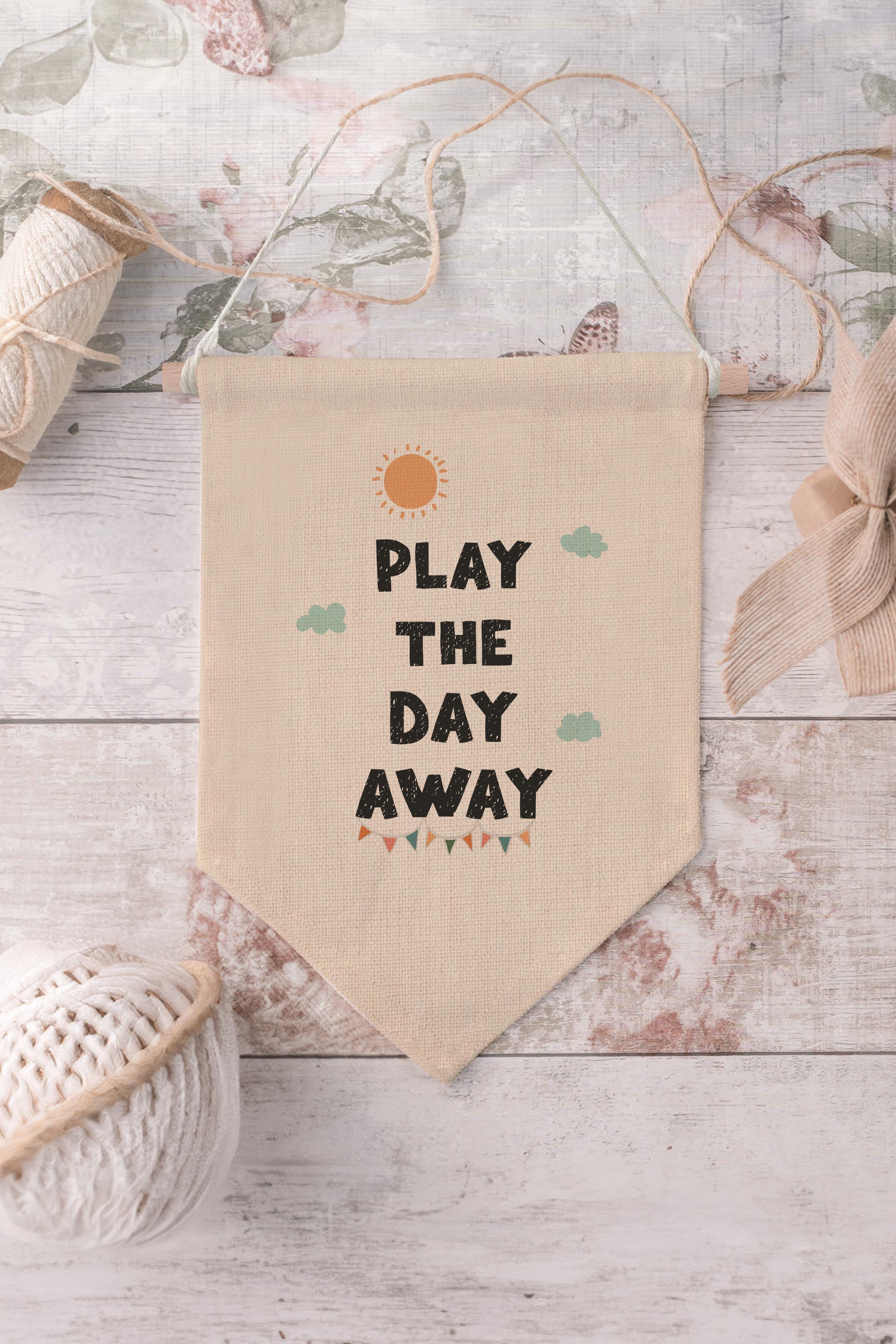 Çocuk Odası Dekor, Duvar Süsü, Ahşap Bebek Odası Dekor, Canvas Flama, Play the Day Away - Siyah