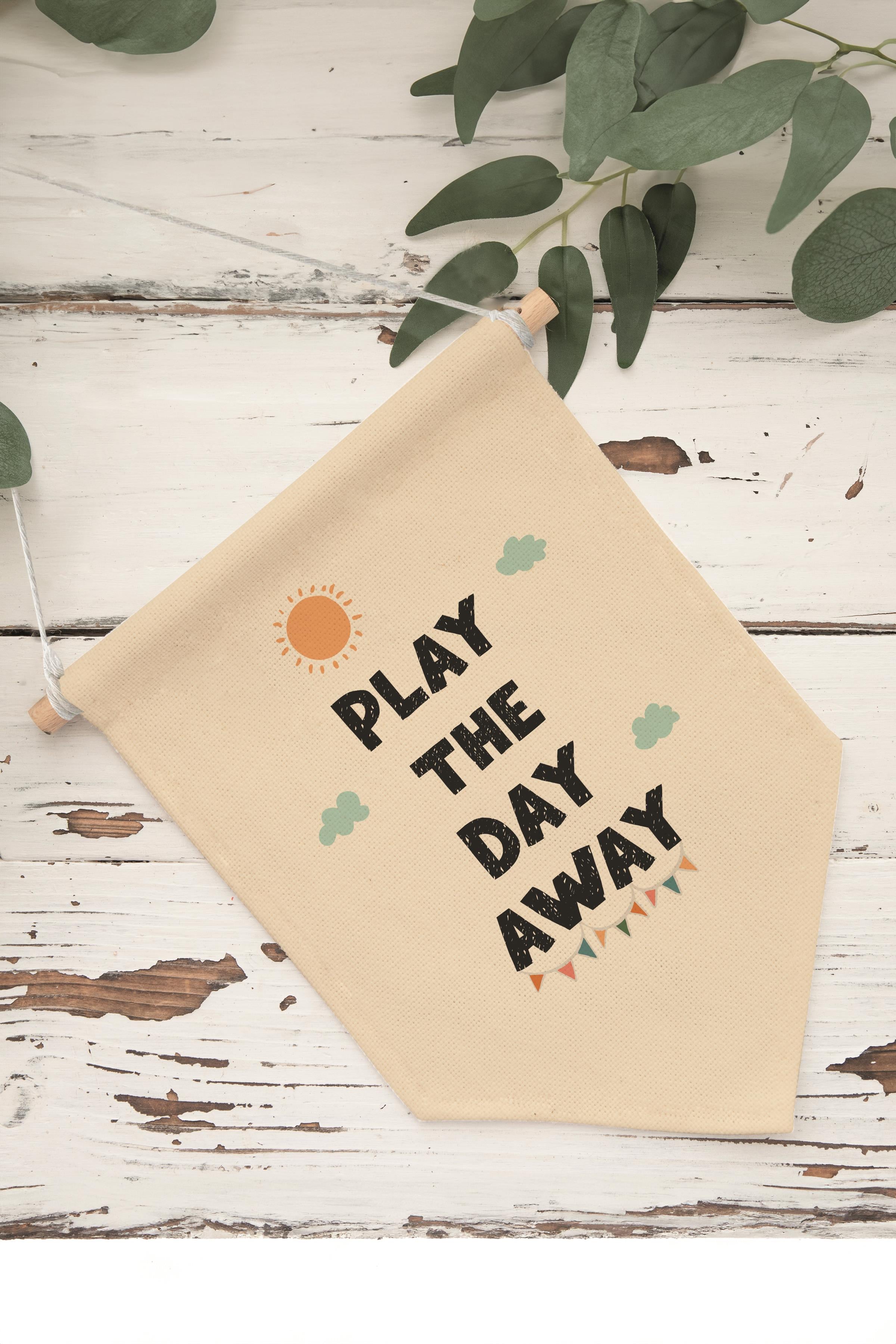 Çocuk Odası Dekor, Duvar Süsü, Ahşap Bebek Odası Dekor, Canvas Flama, Play the Day Away - Siyah