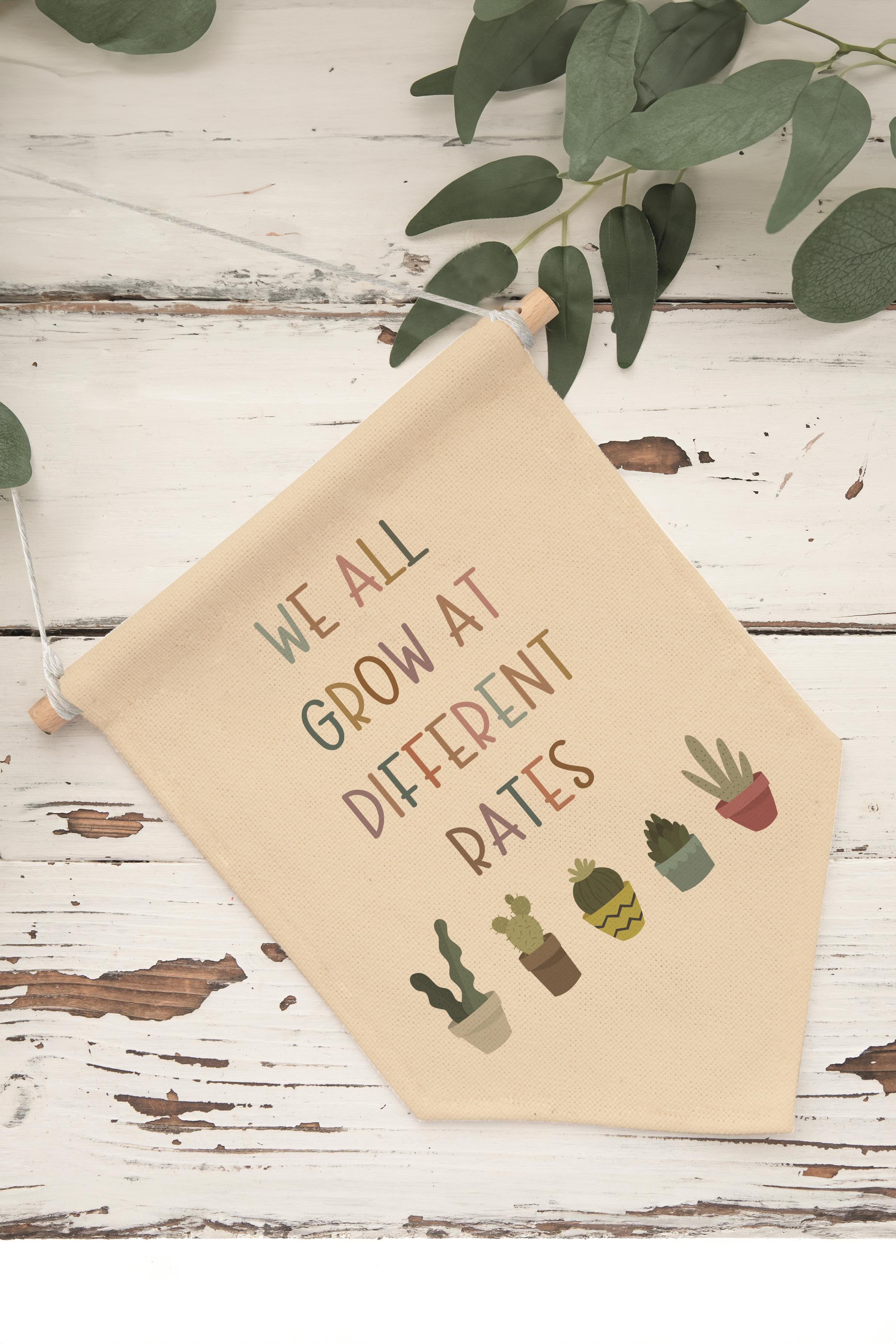 Çocuk Odası Dekor, Duvar Süsü, Ahşap Bebek Odası Dekor, Canvas Flama, We All Grow At Different Rates