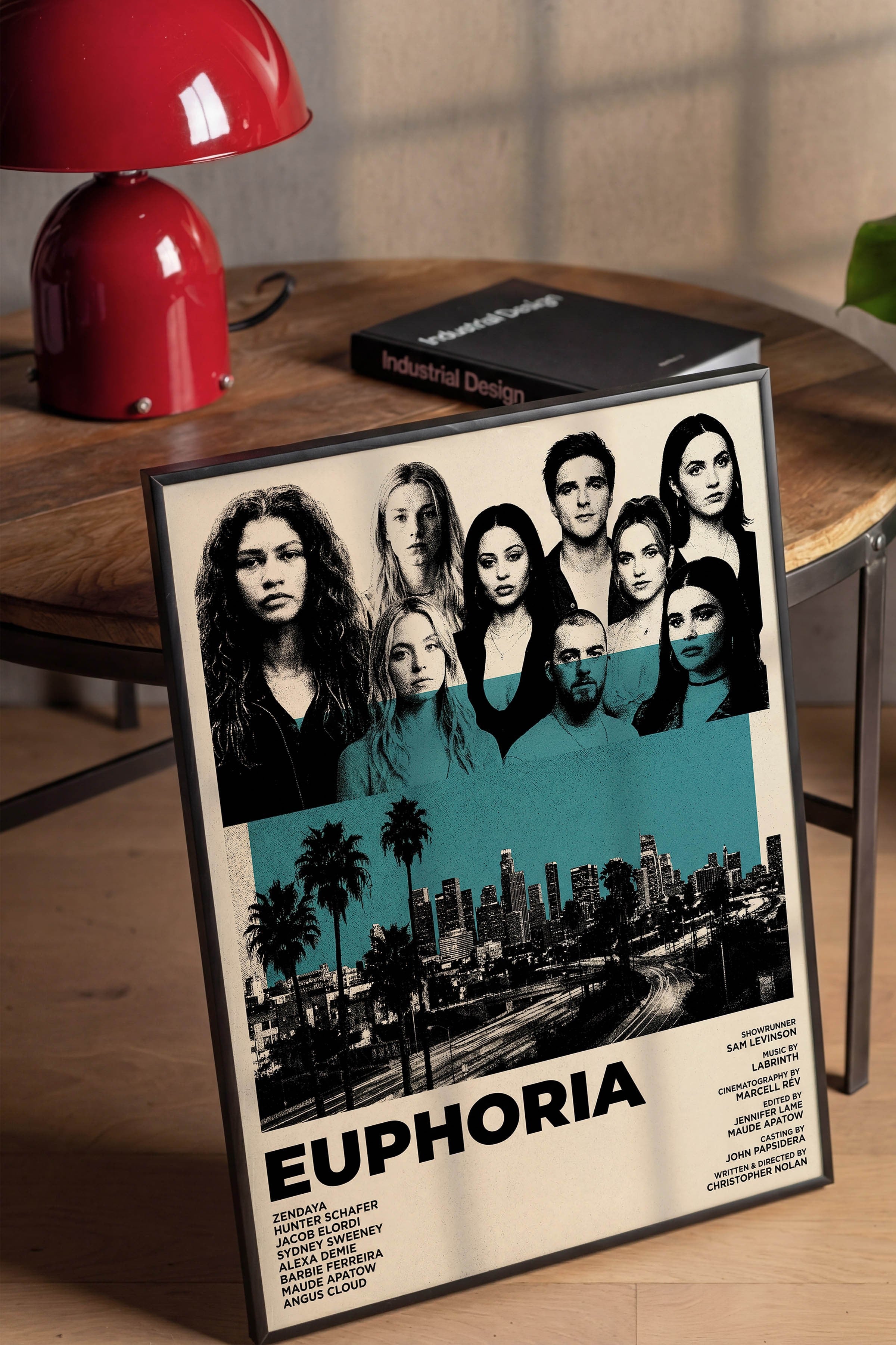 Euphoria Siyah Çerçeveli Poster, Sinema ve Dizi Tablo, Film Dizi Afişleri NO:112791