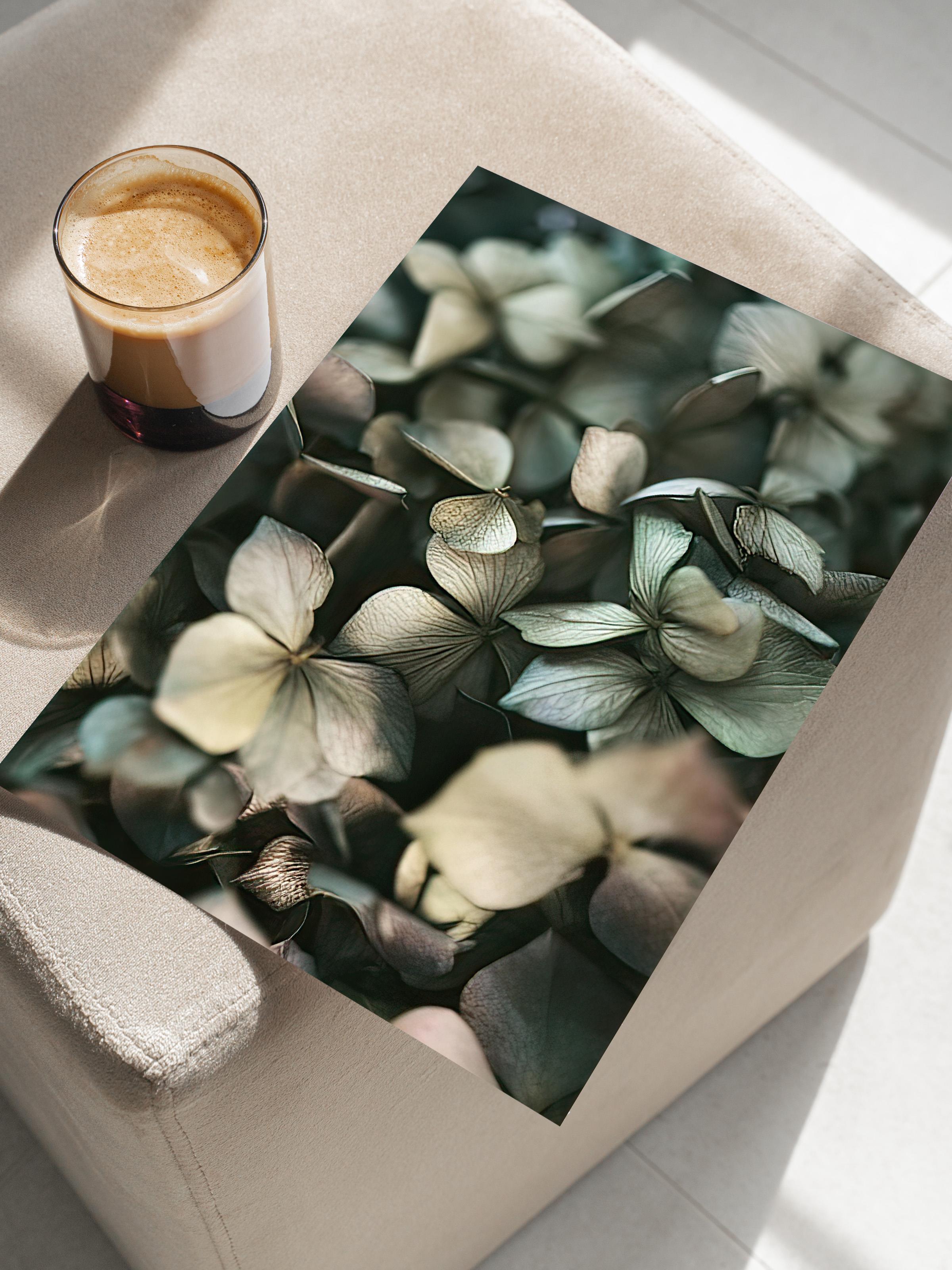 Green Hydrangea Poster, Çerçevesiz Duvar Posteri, Dikey Duvar Tablosu Comfort Serisi NO:108400