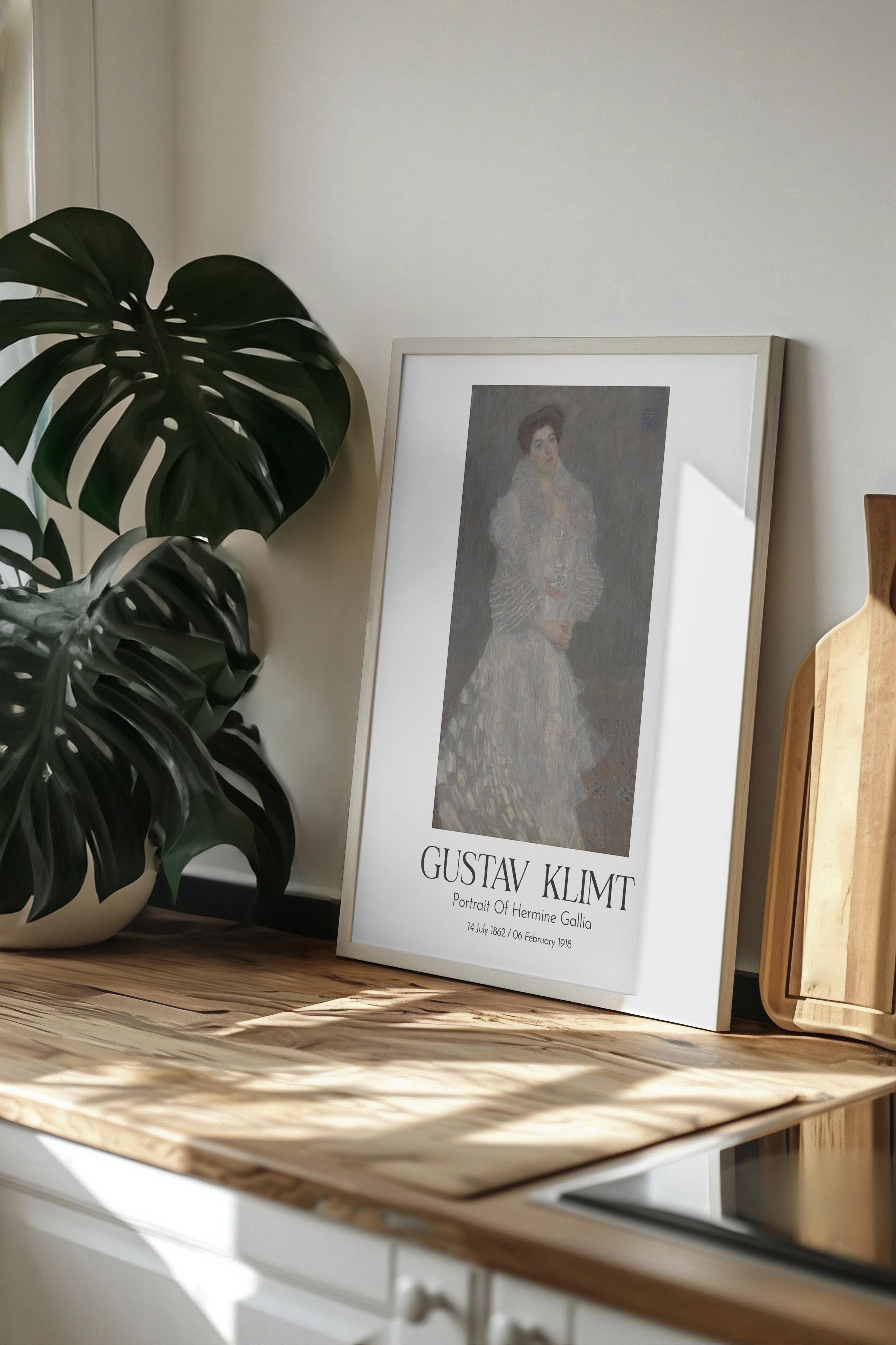 Gustav Klimt - Portrait Of Hermine Gallia, Beyaz Çerçeveli Tablo, Sanat Serisi NO:111983