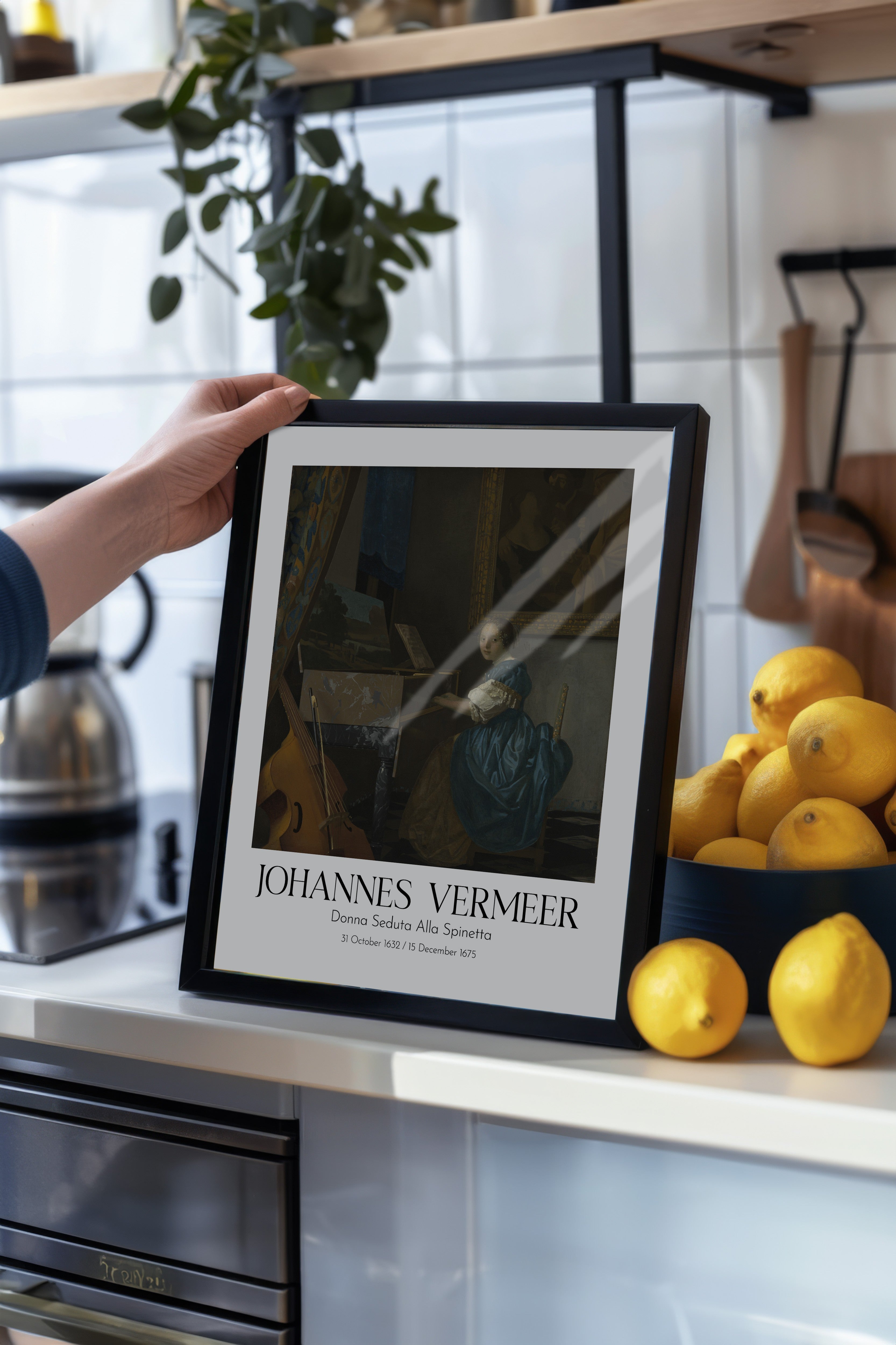 Johannes Vermeer - Donna Seduta Alla Spinetta, Siyah Çerçeveli Tablo, Sanat Serisi NO:110364