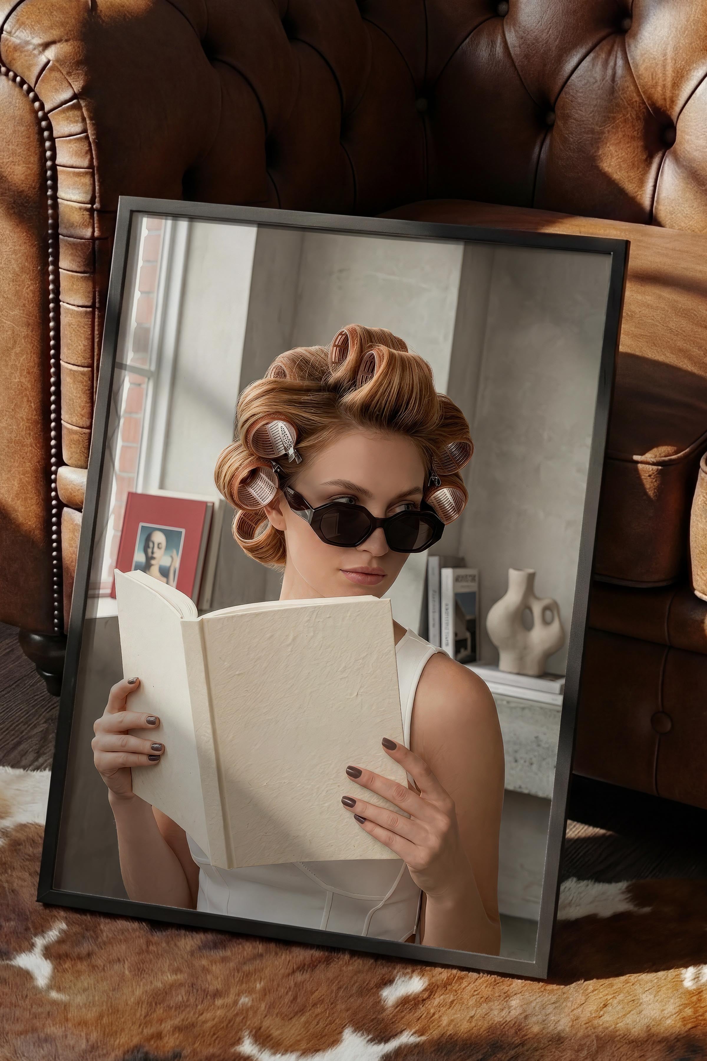 Kadın ve Kitap Posteri, Siyah Çerçeveli Poster, Old Money Serisi, NO:113133