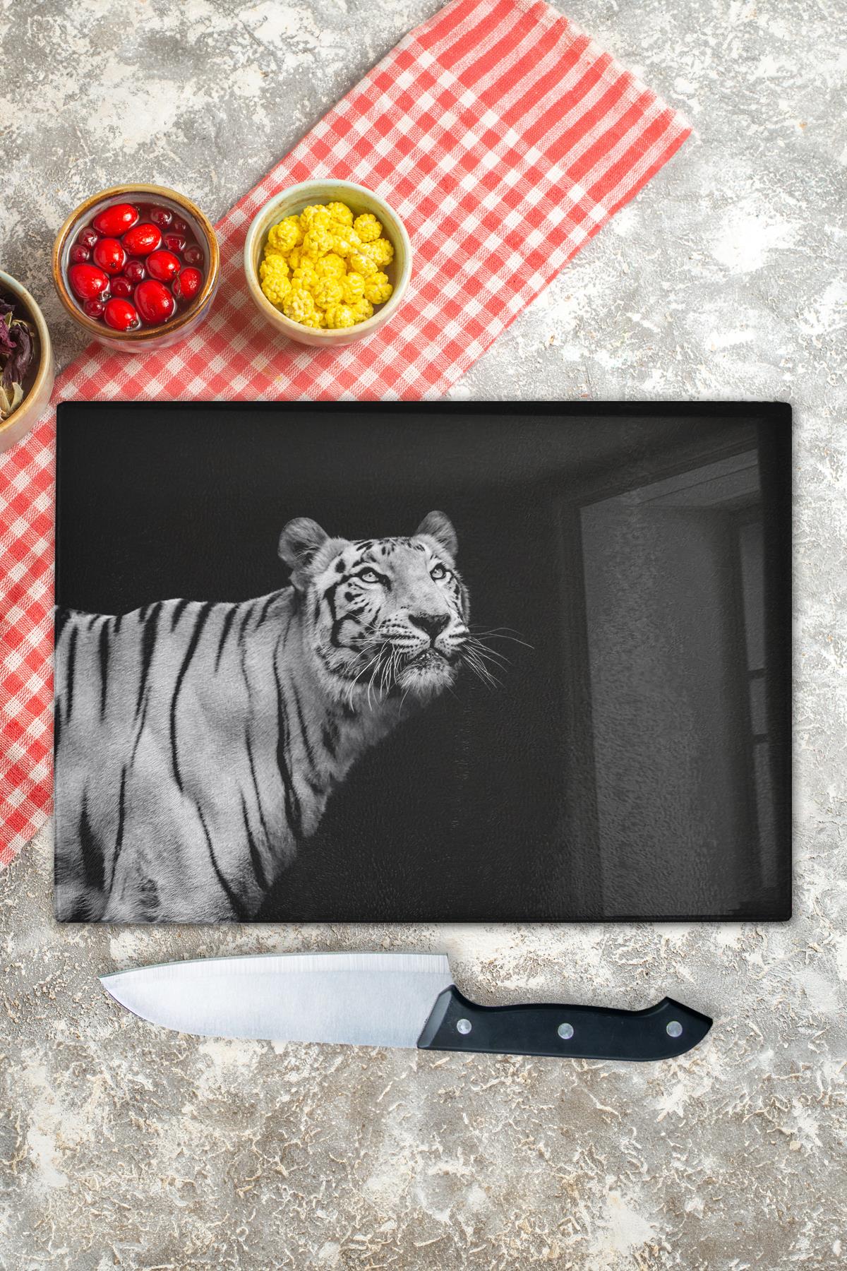 Kesme Tahtası, Kalın Ve Kırılmaz Cam Baskı - Aslan Temalı - 21*30cm - Doğrama Tahtası, Mutfak Dekoru