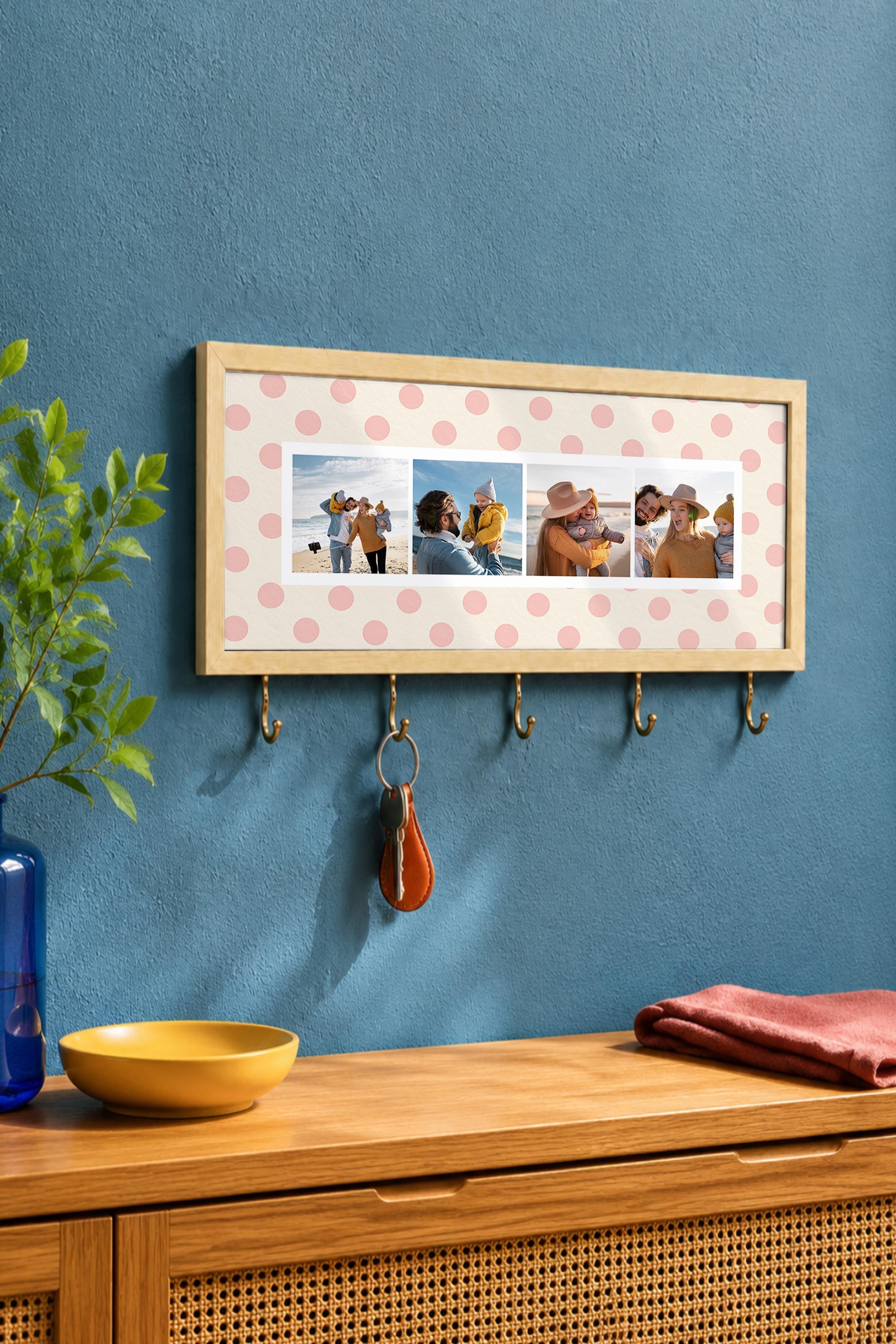 Kişiye Özel Tablo Anahtarlık, Photobooth Stili Bej Fotoğraf Çerçevesi, Vintage Duvar Dekoru