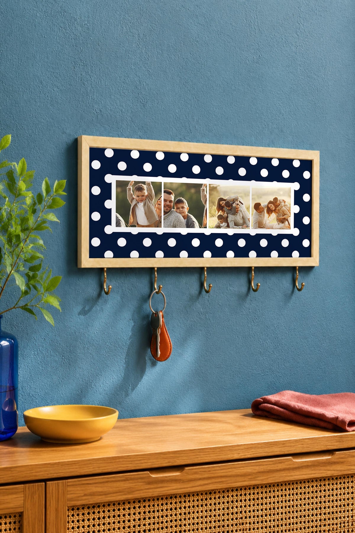 Kişiye Özel Tablo Anahtarlık, Photobooth Stili Bej Fotoğraf Çerçevesi, Vintage Duvar Dekoru