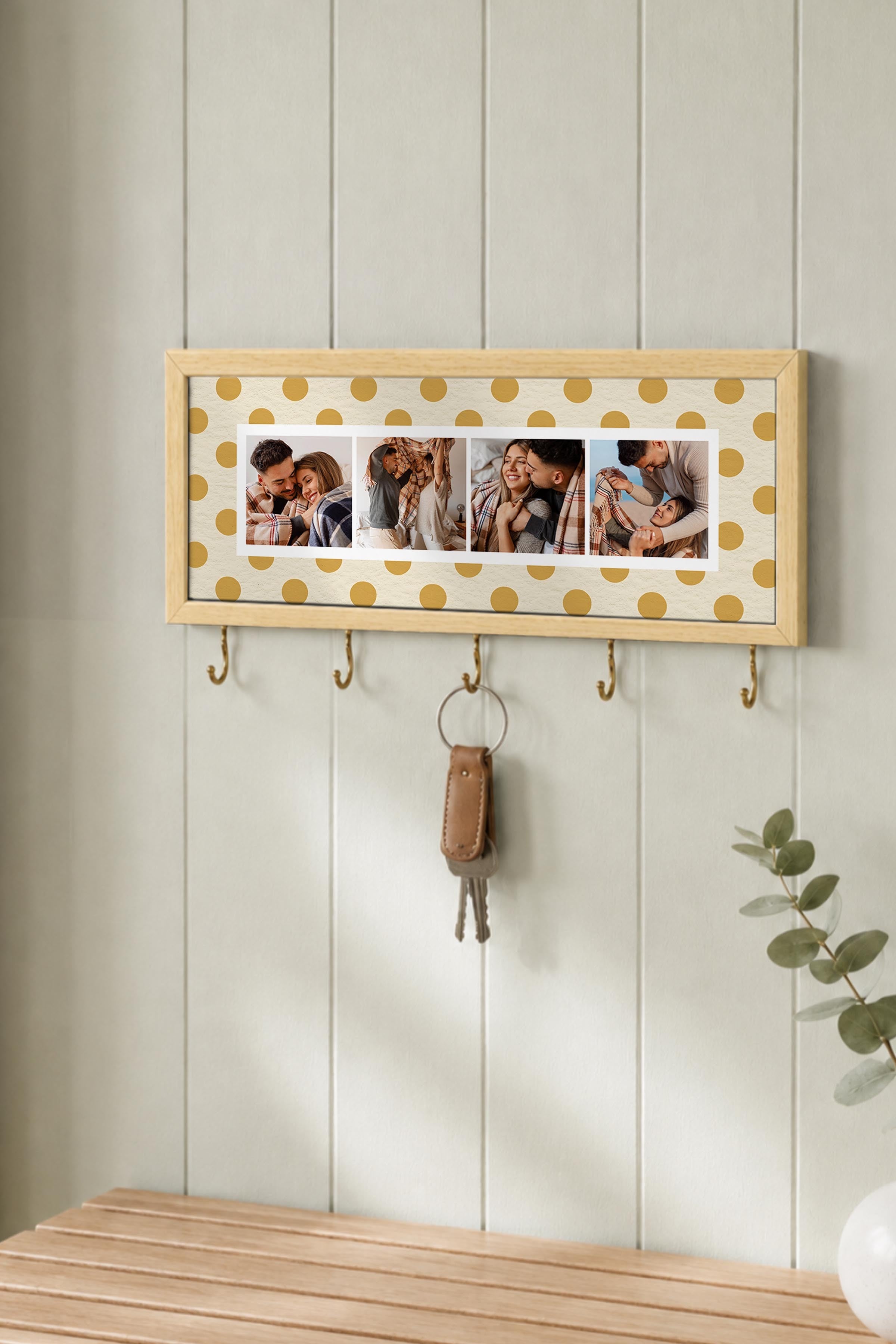 Kişiye Özel Tablo Anahtarlık, Photobooth Stili Bej Fotoğraf Çerçevesi, Vintage Duvar Dekoru