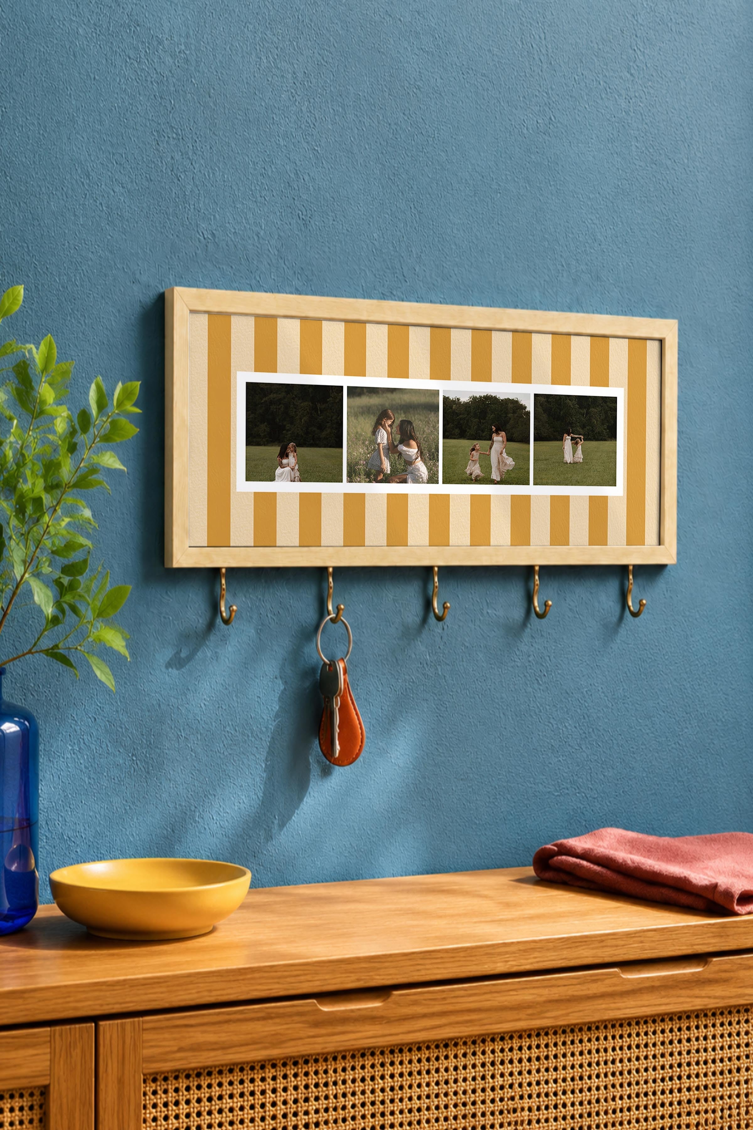 Kişiye Özel Tablo Anahtarlık, Photobooth Stili Bej Fotoğraf Çerçevesi, Vintage Duvar Dekoru