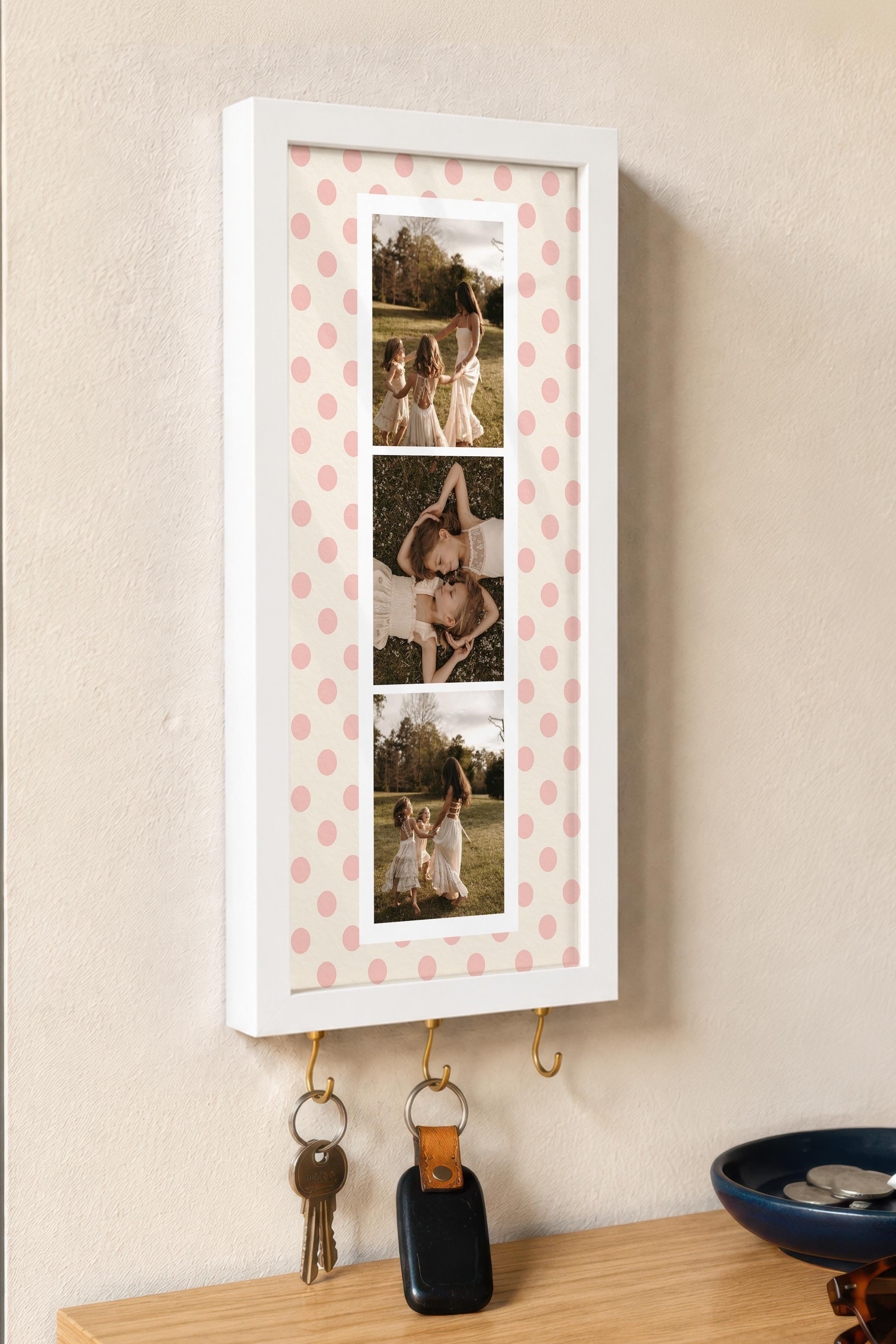 Kişiye Özel Tablo Anahtarlık, Photobooth Stili Beyaz Fotoğraf Çerçevesi, Vintage Duvar Dekoru