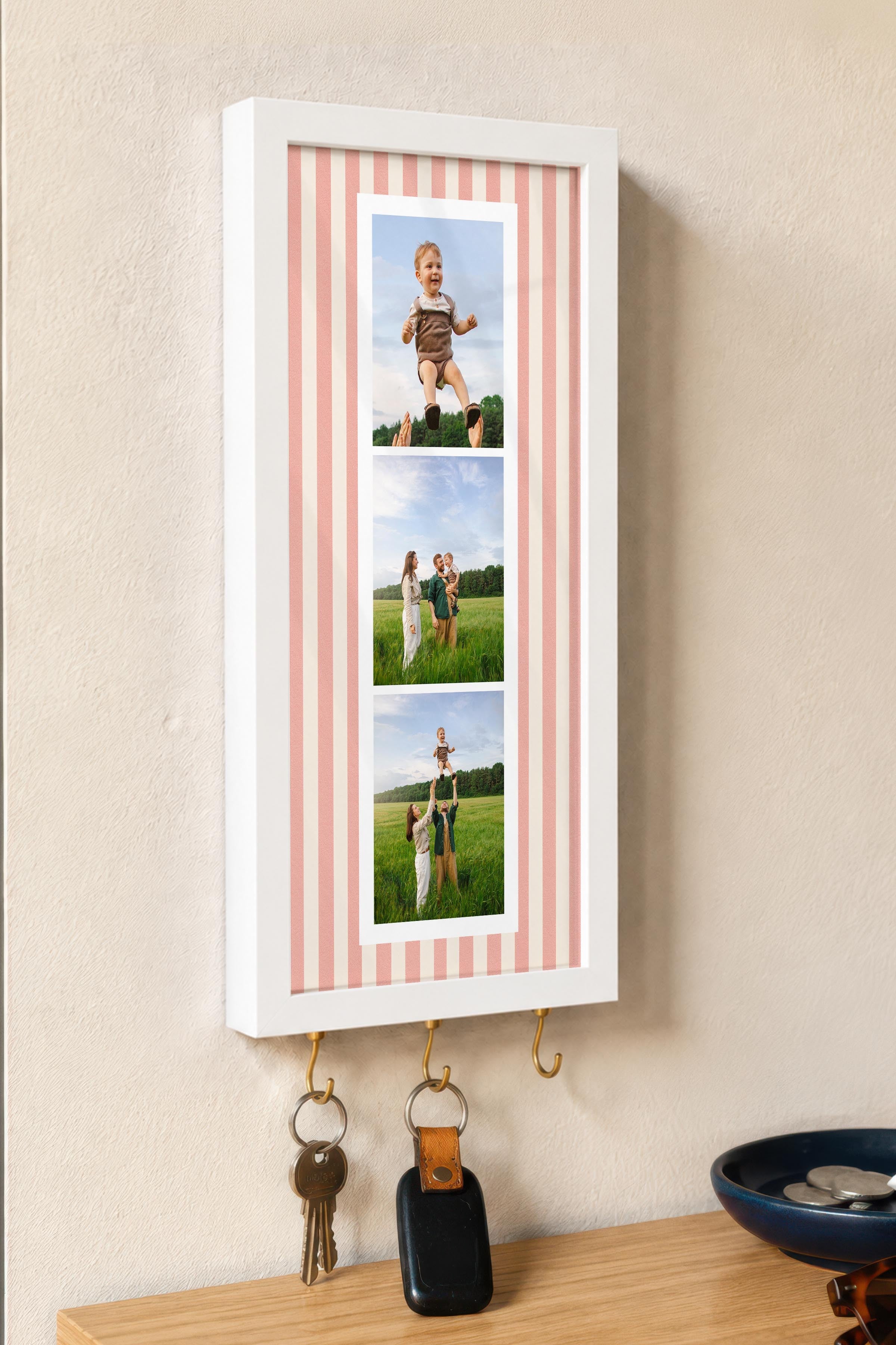 Kişiye Özel Tablo Anahtarlık, Photobooth Stili Beyaz Fotoğraf Çerçevesi, Vintage Duvar Dekoru