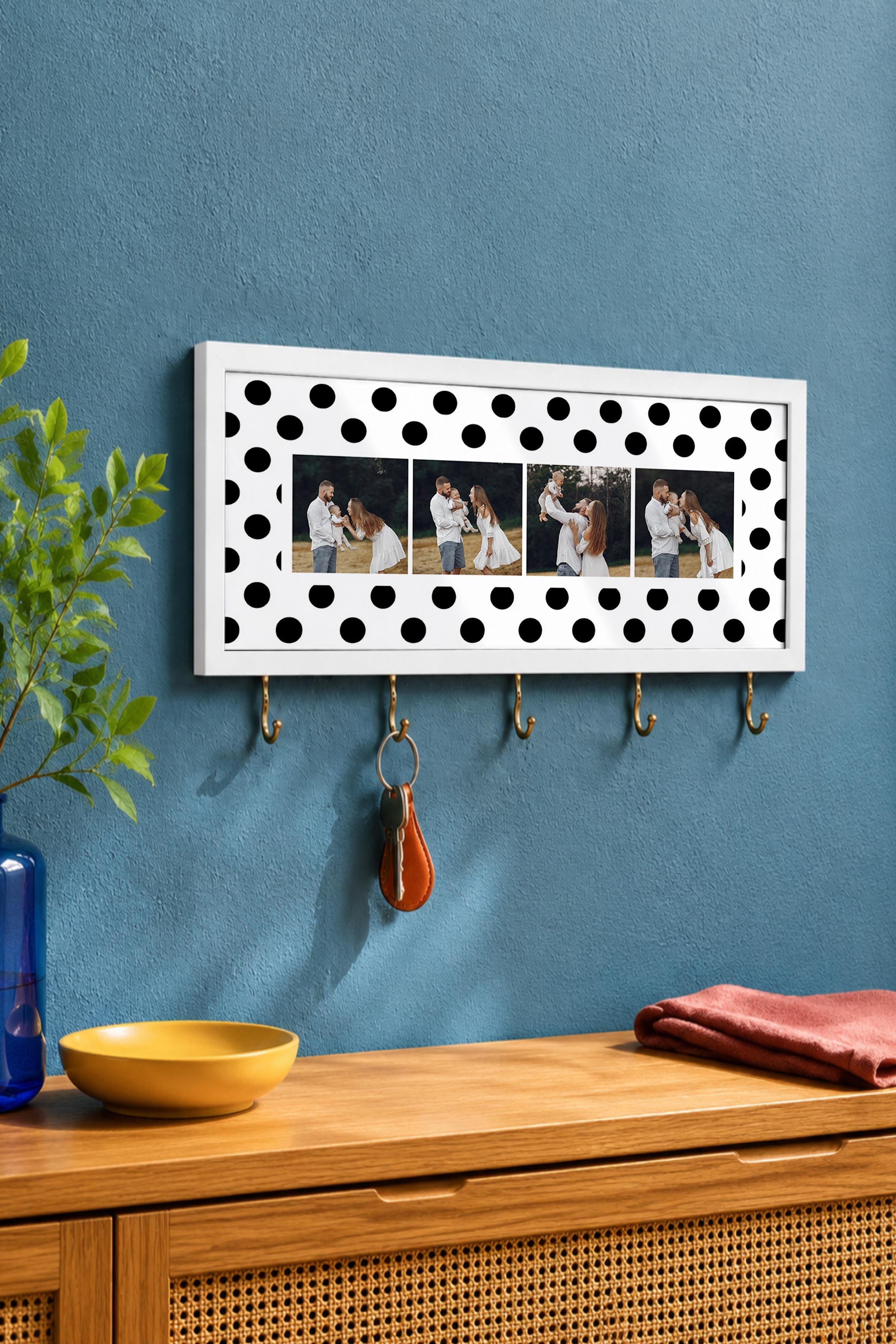 Kişiye Özel Tablo Anahtarlık, Photobooth Stili Beyaz Fotoğraf Çerçevesi, Vintage Duvar Dekoru