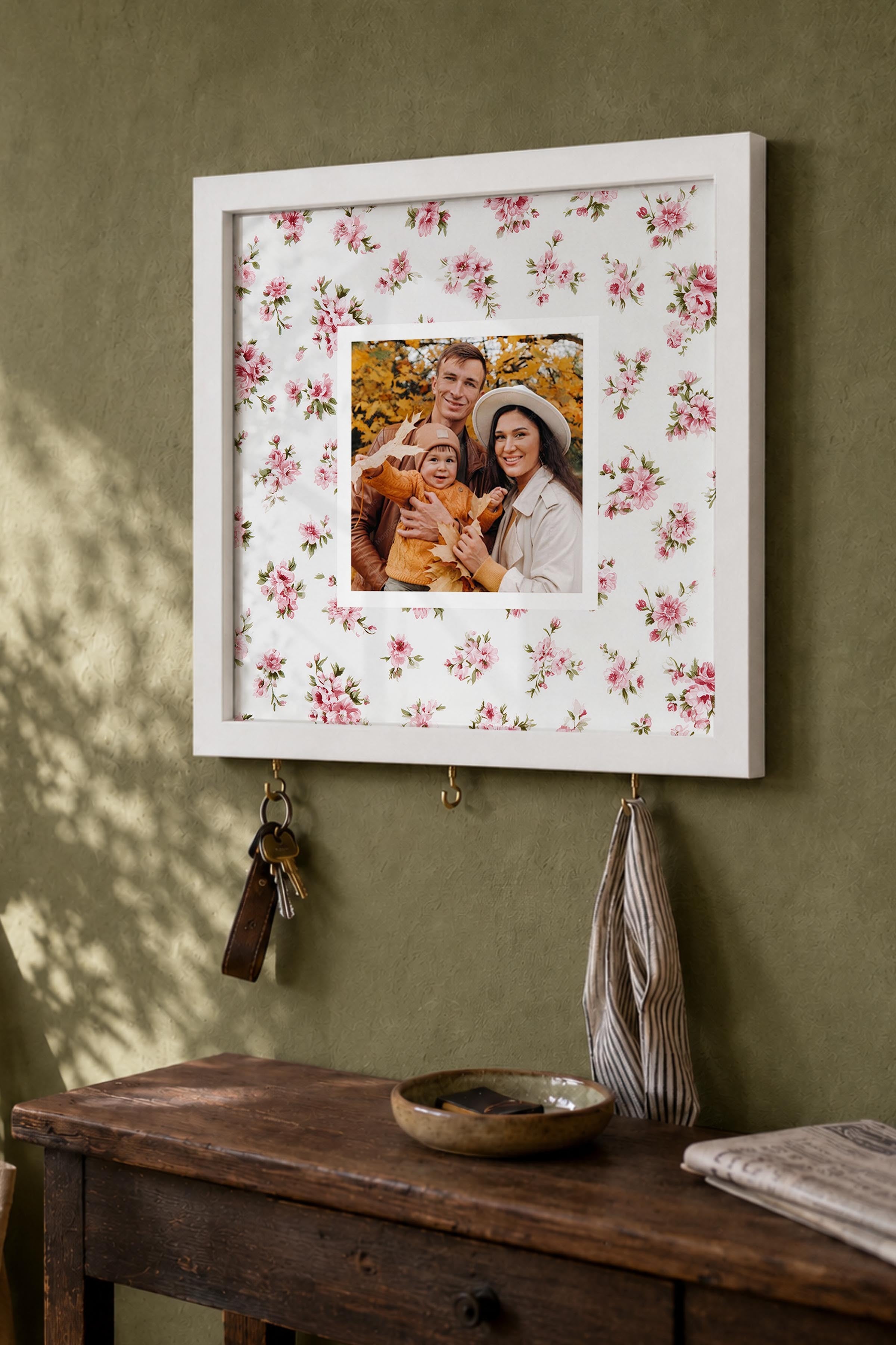Kişiye Özel Tablo Anahtarlık, Photobooth Stili Beyaz Fotoğraf Çerçevesi, Vintage Duvar Dekoru