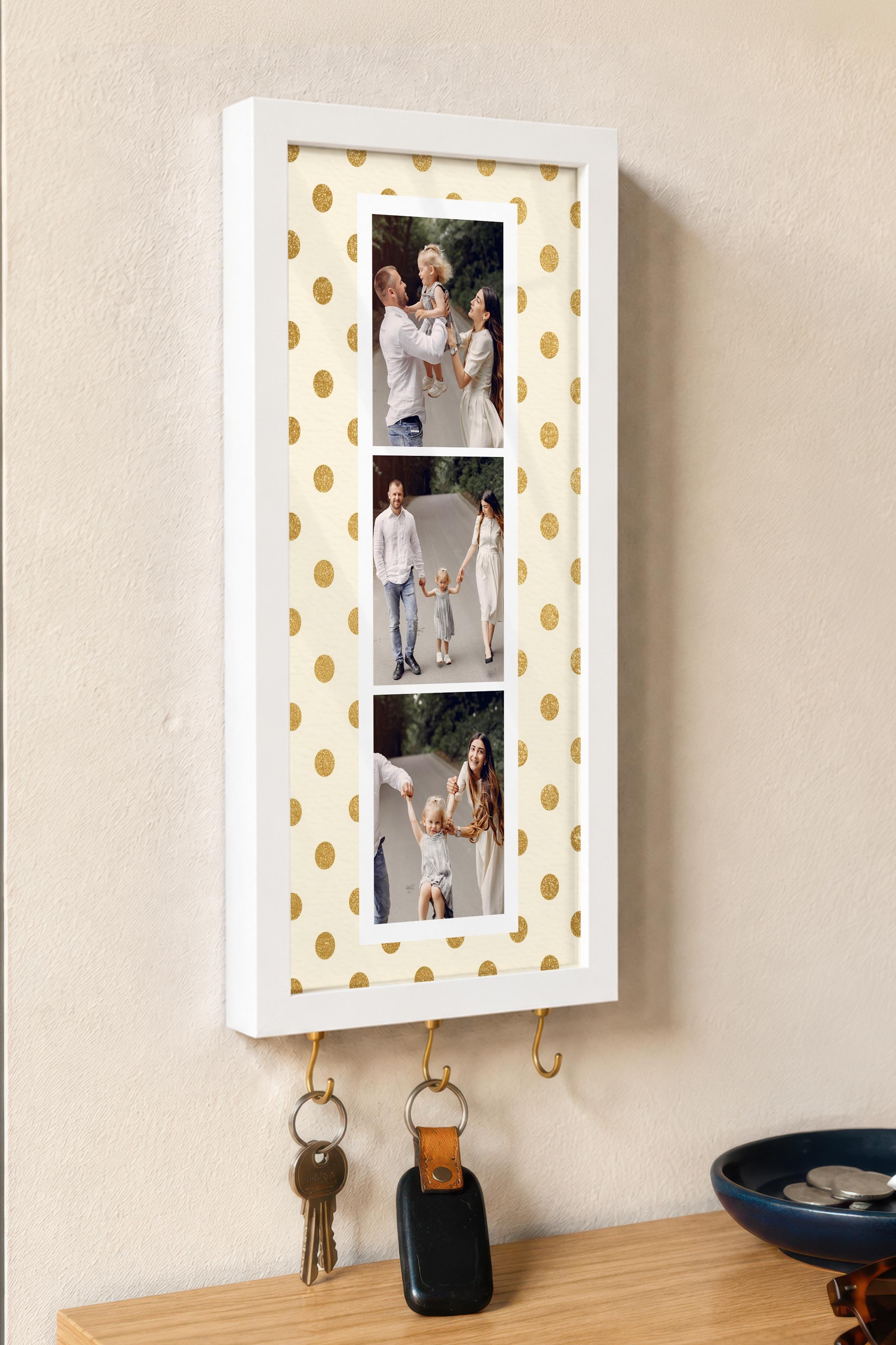 Kişiye Özel Tablo Anahtarlık, Photobooth Stili Beyaz Fotoğraf Çerçevesi, Vintage Duvar Dekoru