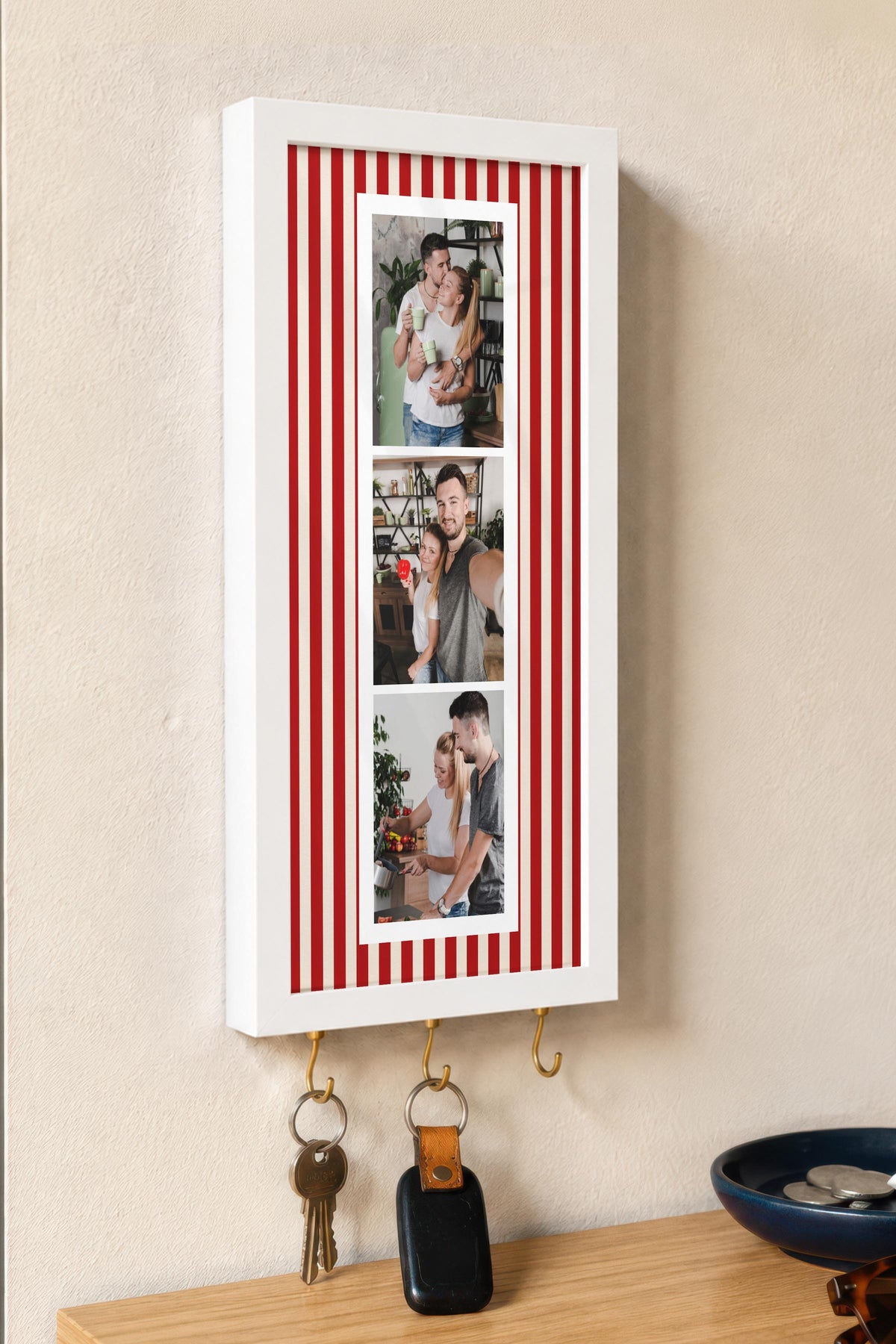 Kişiye Özel Tablo Anahtarlık, Photobooth Stili Beyaz Fotoğraf Çerçevesi, Vintage Duvar Dekoru