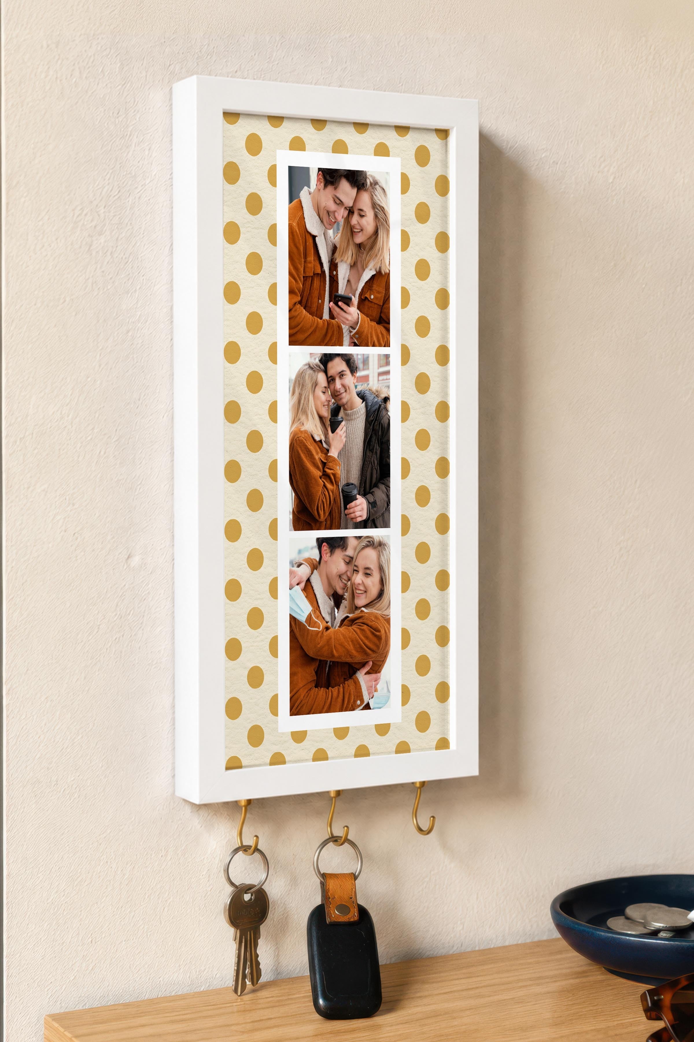 Kişiye Özel Tablo Anahtarlık, Photobooth Stili Beyaz Fotoğraf Çerçevesi, Vintage Duvar Dekoru