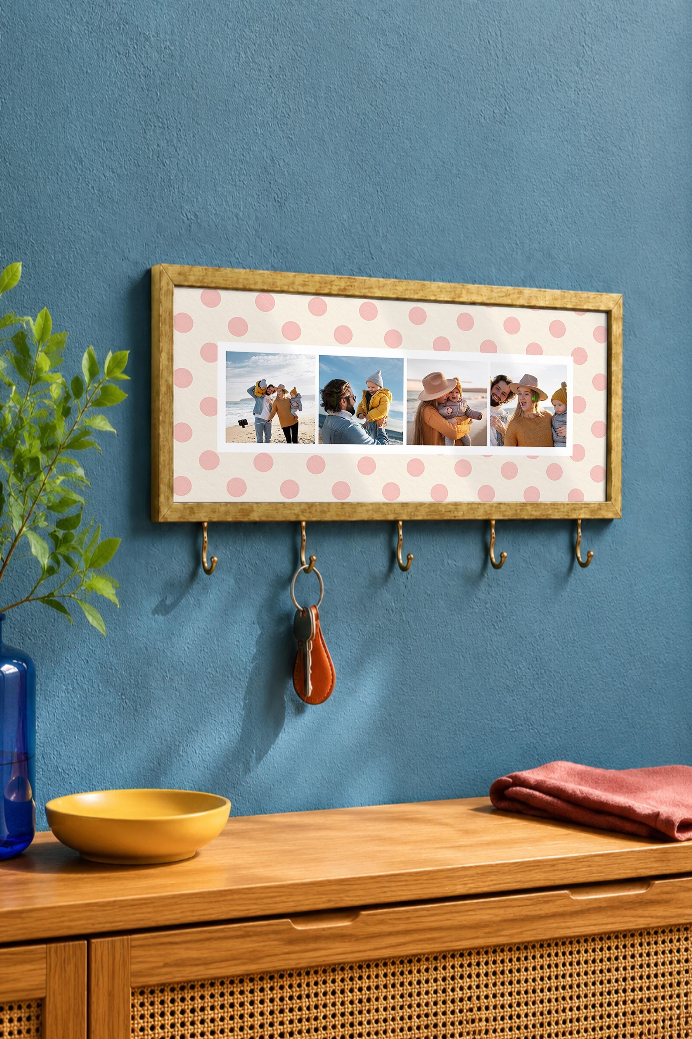 Kişiye Özel Tablo Anahtarlık, Photobooth Stili Gold Fotoğraf Çerçevesi, Vintage Duvar Dekoru