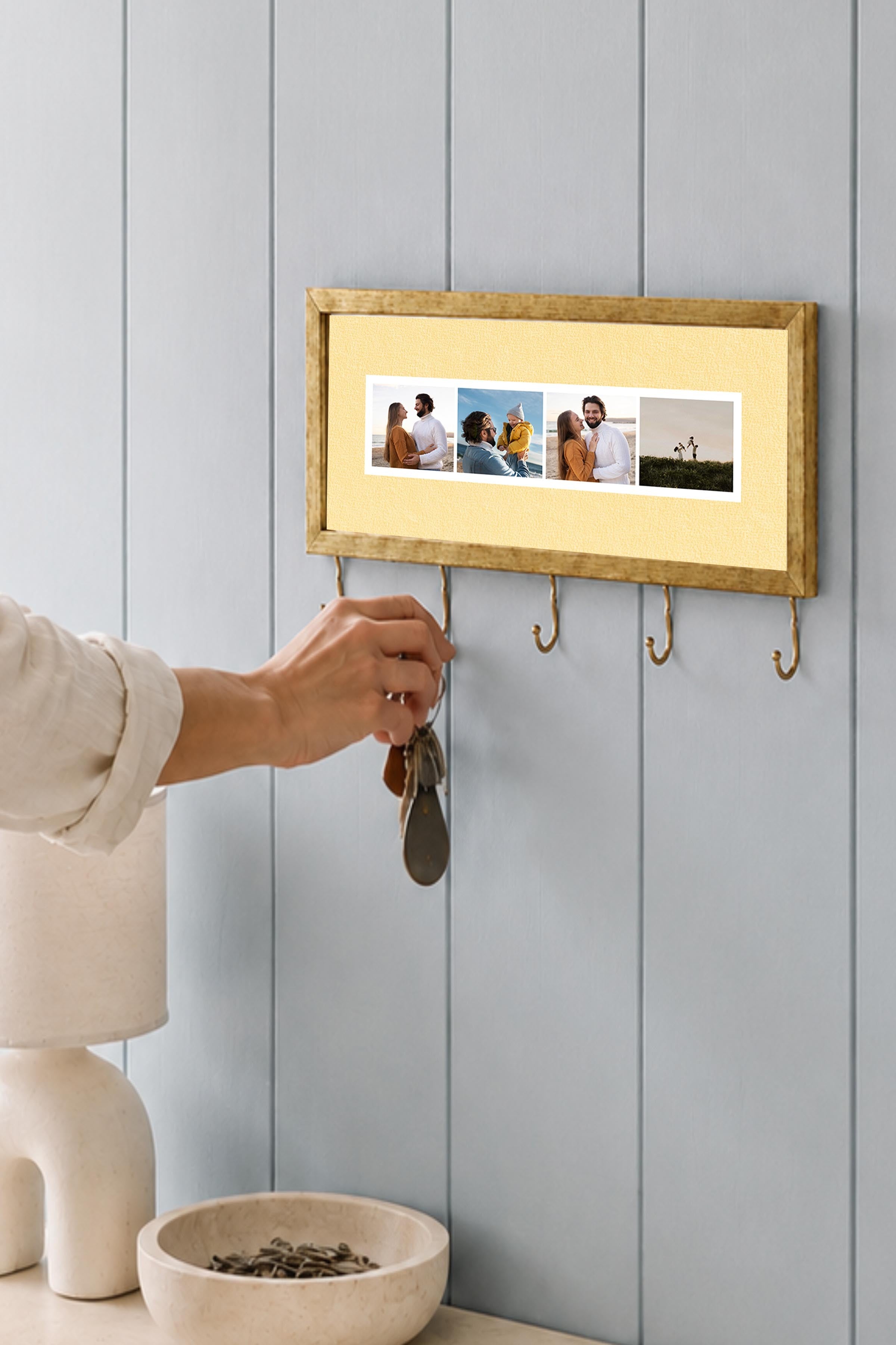 Kişiye Özel Tablo Anahtarlık, Photobooth Stili Gold Fotoğraf Çerçevesi, Vintage Duvar Dekoru