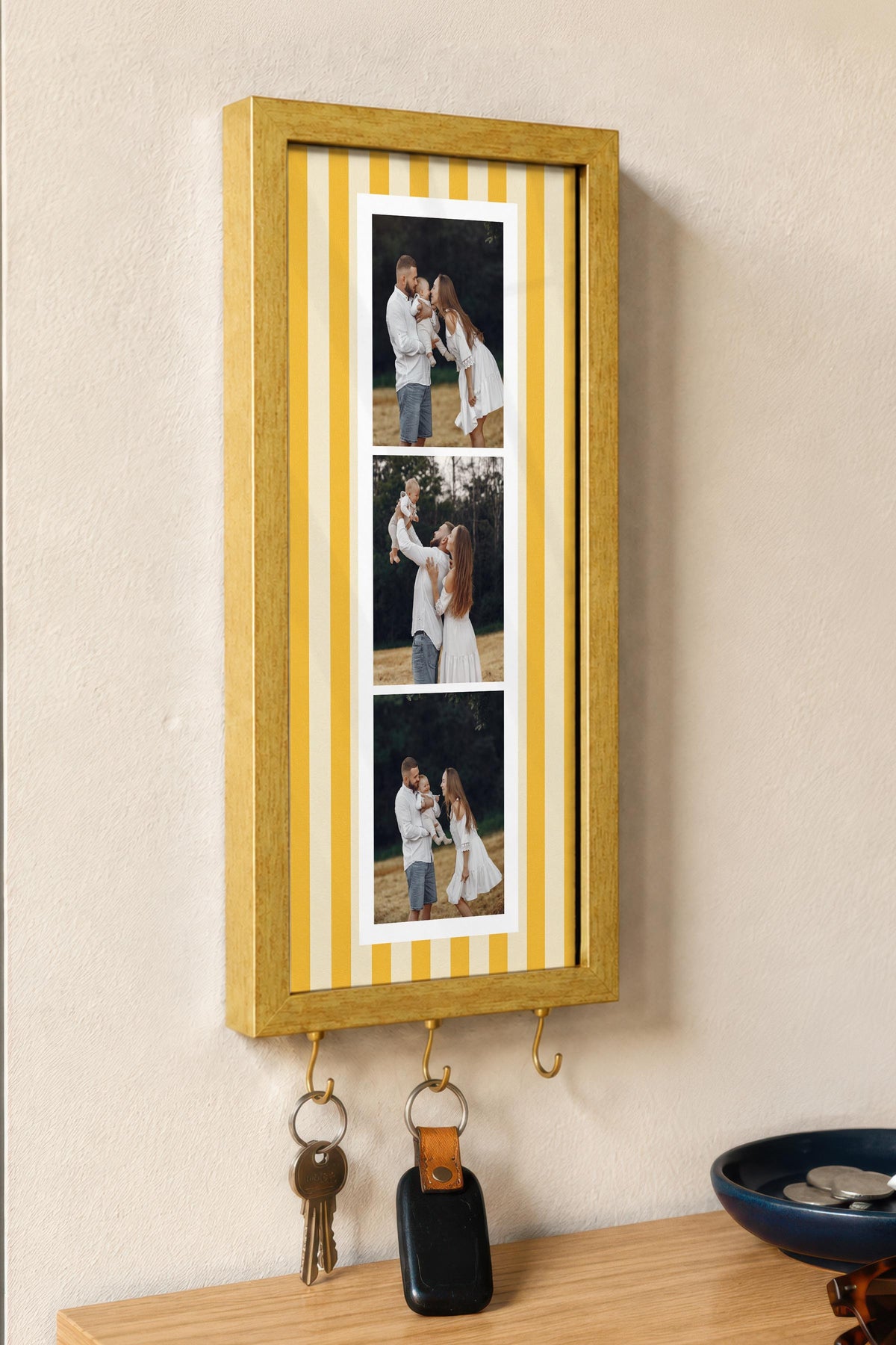 Kişiye Özel Tablo Anahtarlık, Photobooth Stili Gold Fotoğraf Çerçevesi, Vintage Duvar Dekoru