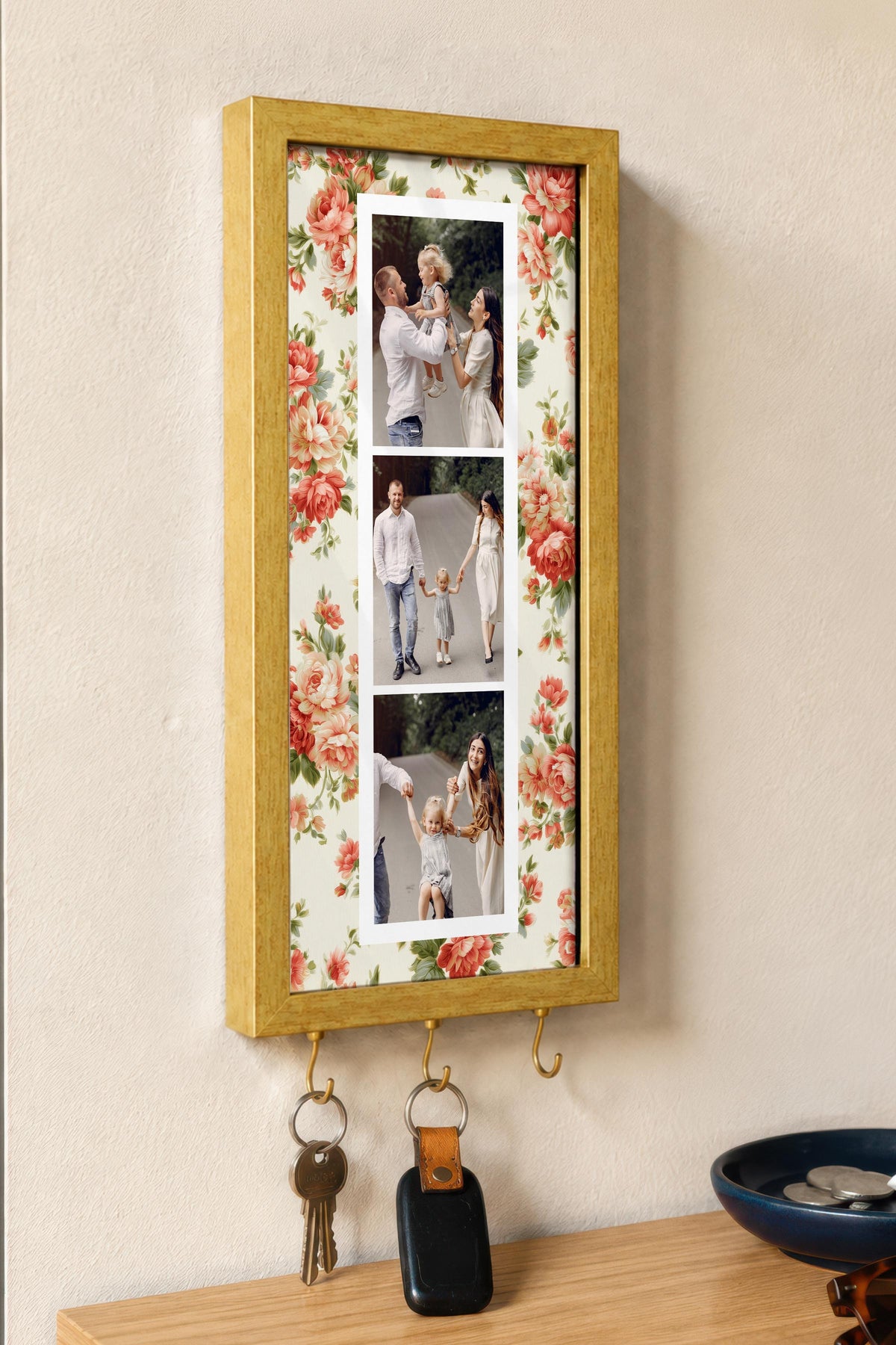 Kişiye Özel Tablo Anahtarlık, Photobooth Stili Gold Fotoğraf Çerçevesi, Vintage Duvar Dekoru