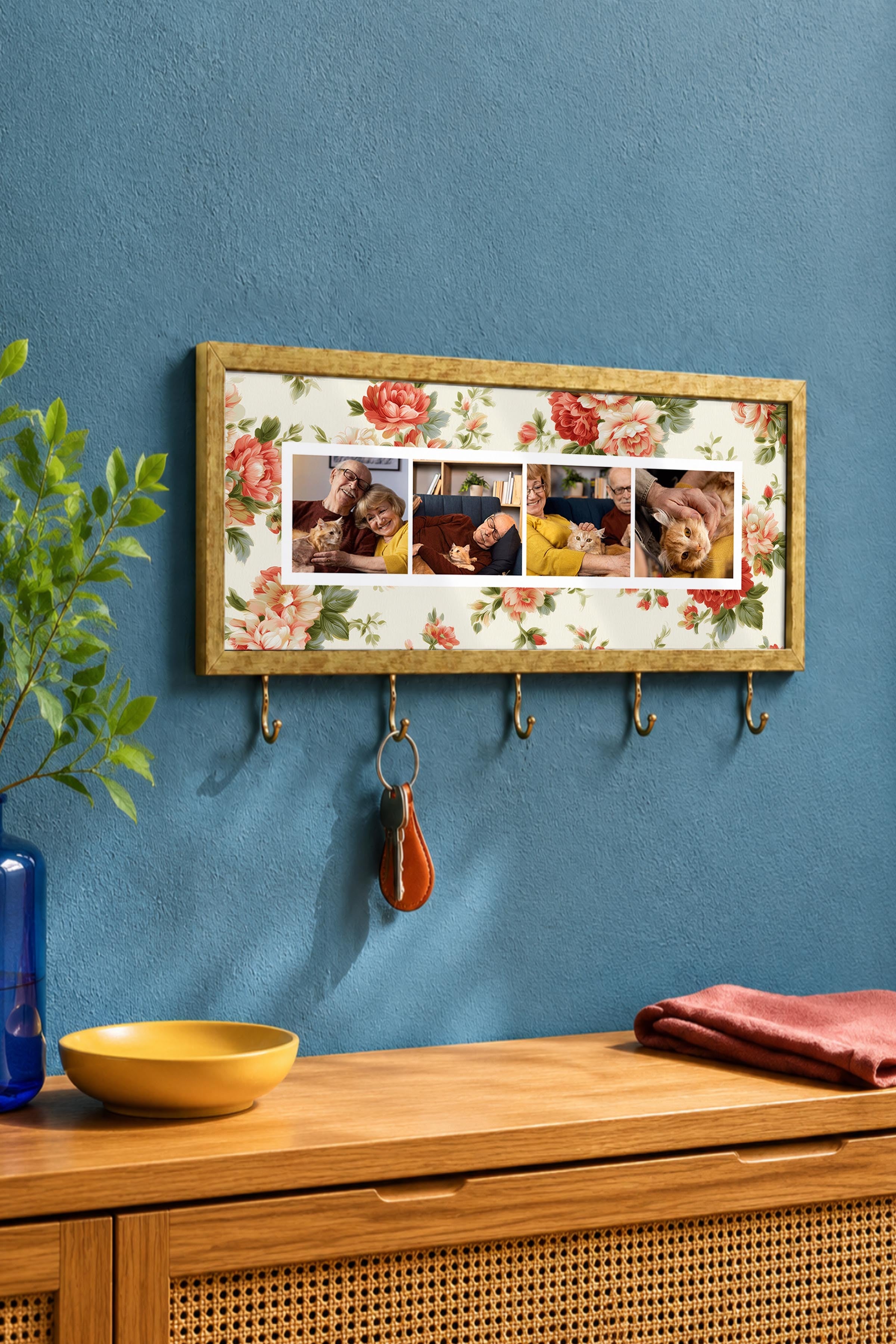 Kişiye Özel Tablo Anahtarlık, Photobooth Stili Gold Fotoğraf Çerçevesi, Vintage Duvar Dekoru