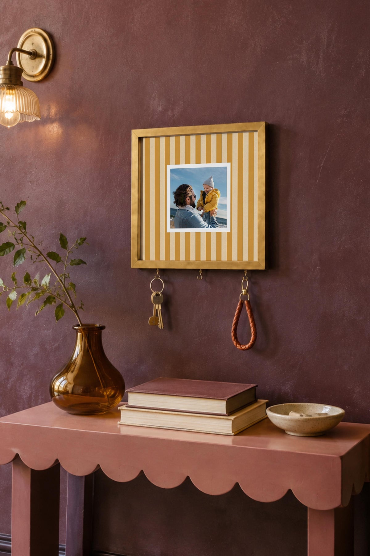 Kişiye Özel Tablo Anahtarlık, Photobooth Stili Gold Fotoğraf Çerçevesi, Vintage Duvar Dekoru