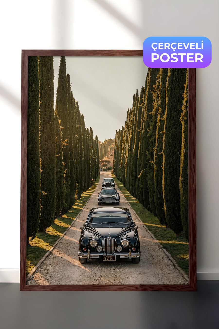Araba Yolu Manzarası Old Money Tasarımlar Poster – Kahverengi Çerçeveli Tablo