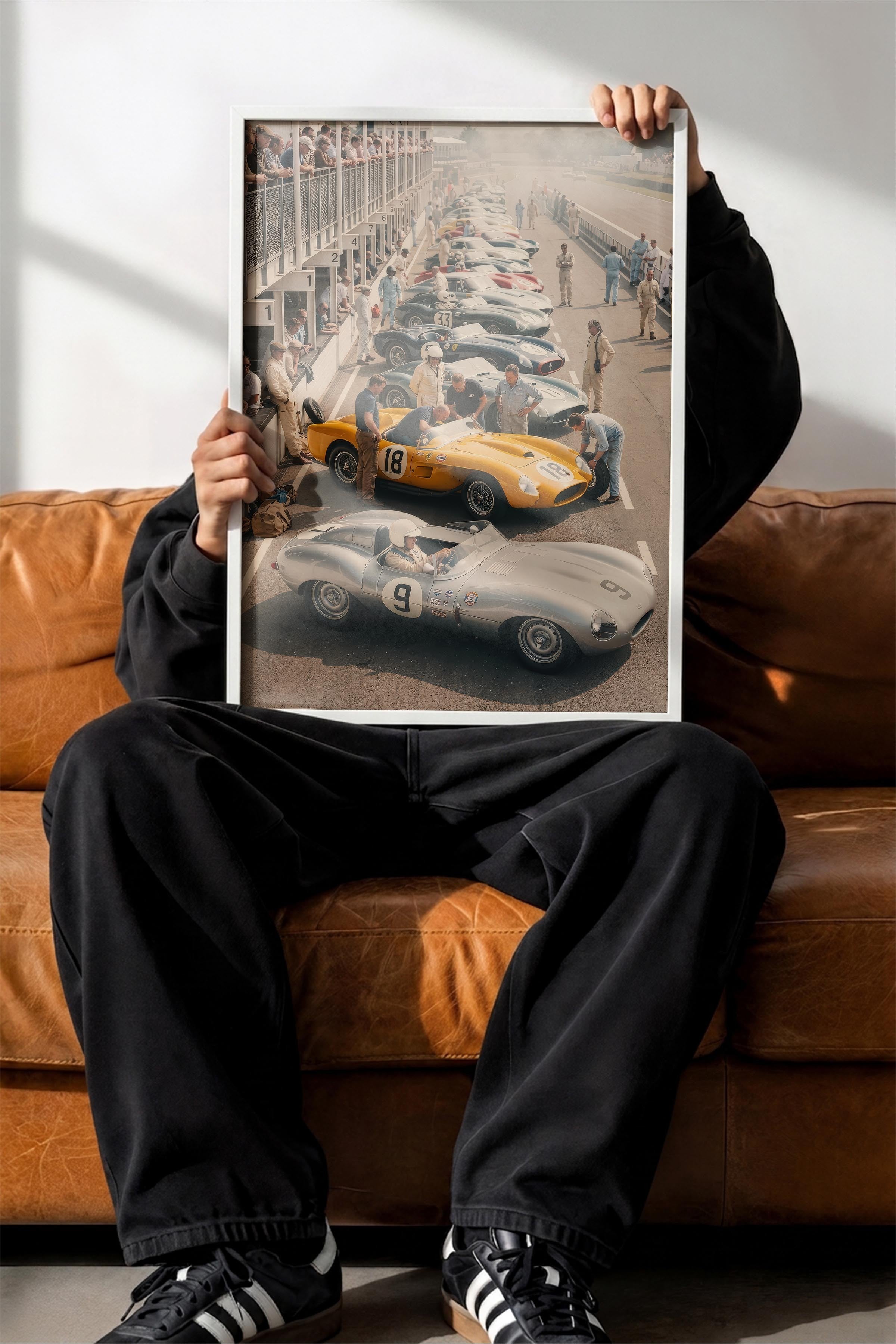 Klasik Yarış Arabaları Posteri, Beyaz Çerçeveli Poster, Old Money Serisi, NO:113132
