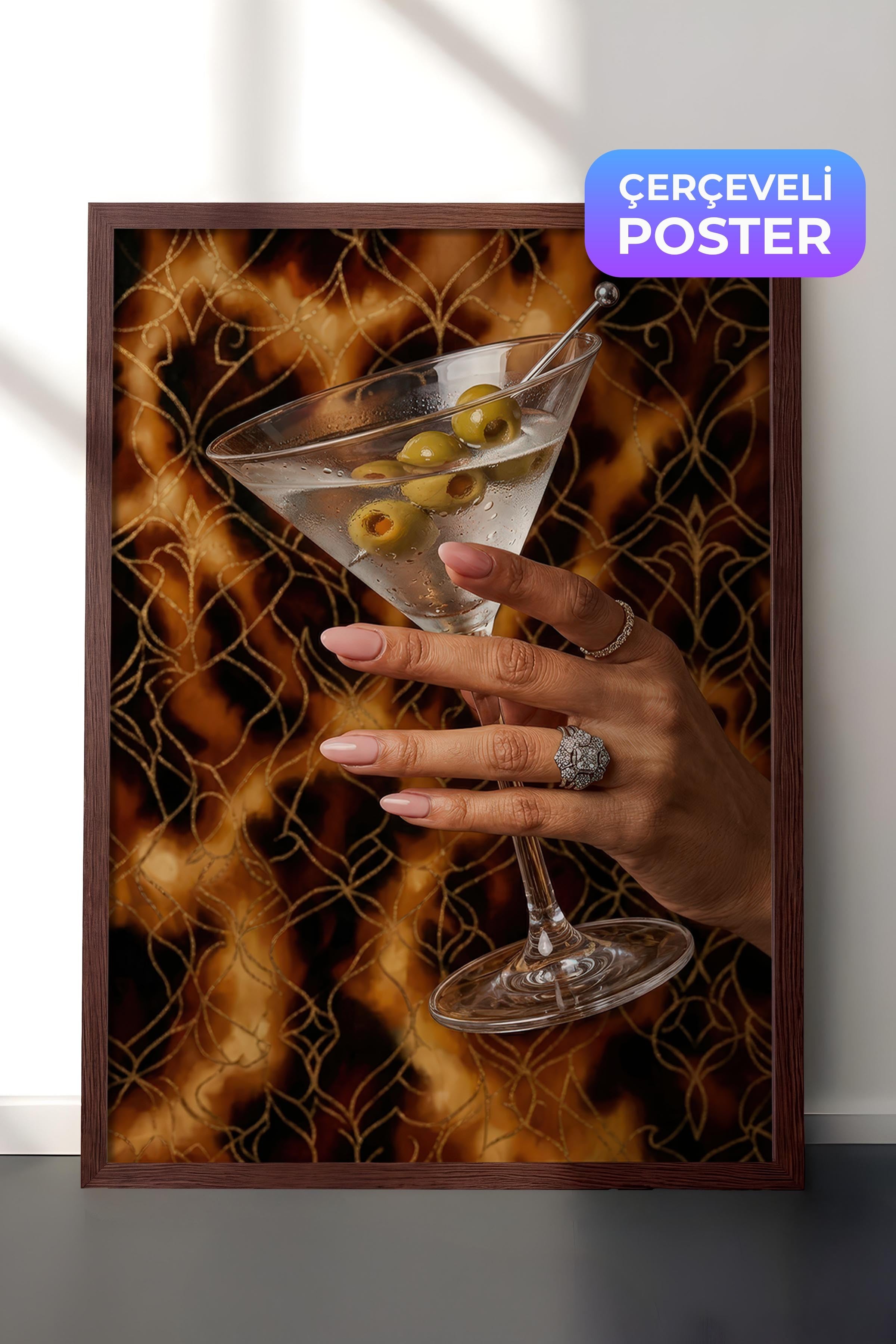 Martini Bardağı Posteri, Kahverengi Çerçeveli Poster, Old Money Serisi, NO:113123