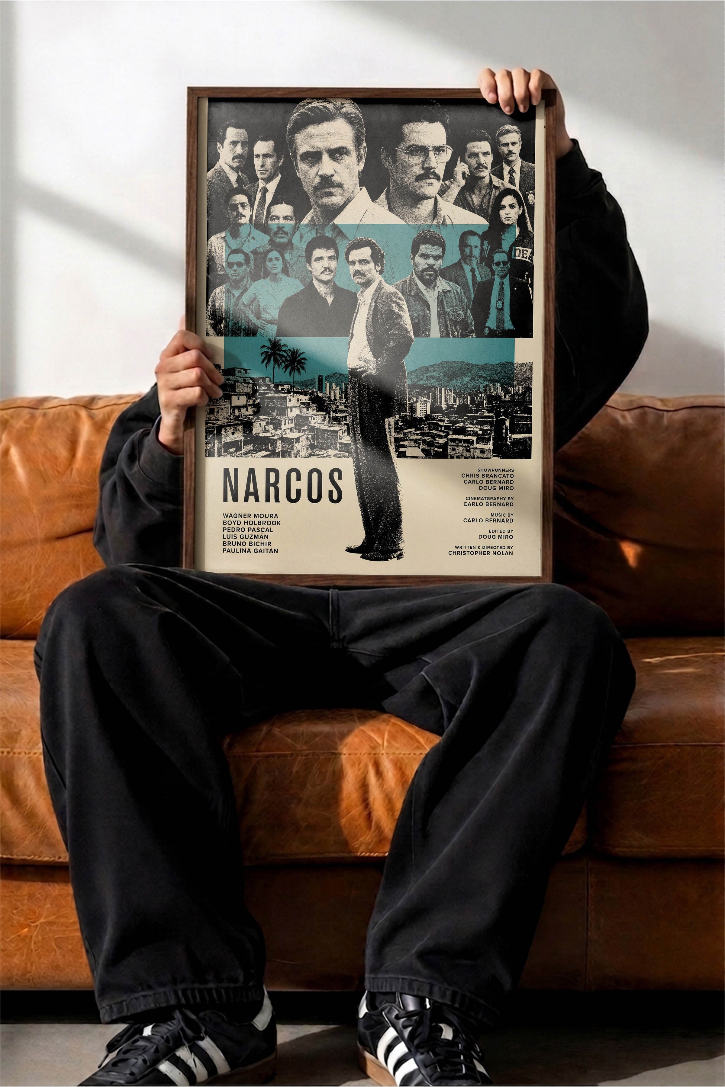 Narcos Kahverengi Çerçeveli Poster, Sinema ve Dizi Tablo, Film Dizi Afişleri NO:112790